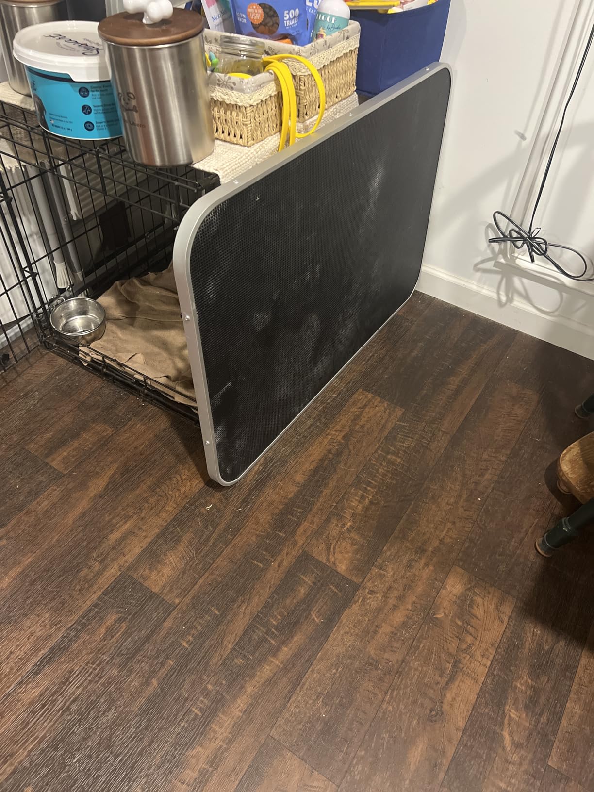 Yaheetech 46'' Pet Grooming Table for Large Dogs Adjustable Height - Portable Trimming Table Drying Table w/Arm/Noose/Mesh Tray Maximum Capacity Up to 265Lb -Pink customer photo 2