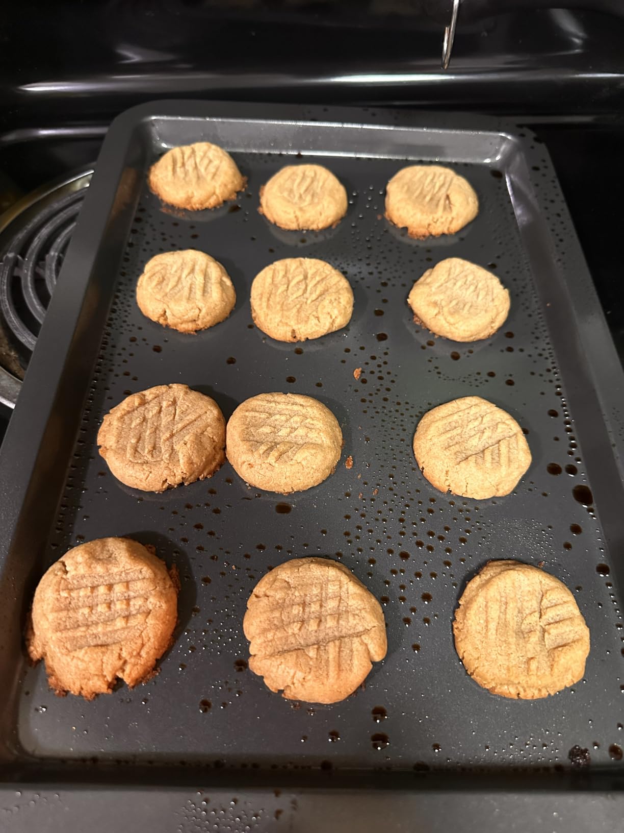 HONGBAKE Ceramic Baking Sheet Pan Set of 3, Easy to Grab, Non-Toxic customer photo 2