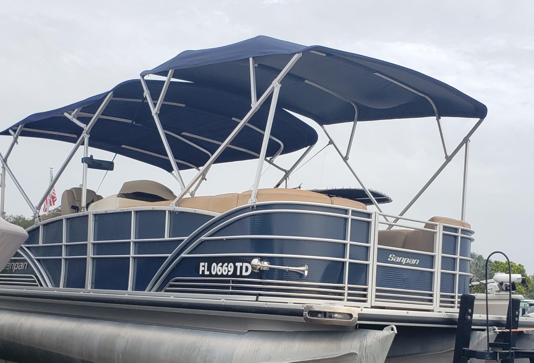 Savvycraft 4 Bow Bimini Top, 10 Feet Long Square Tube Bimini Top Set, Includes Marine Grade Canvas Cover, Storage Boot, Rear Poles with 1 Inch Aluminum Frame, Black, 4 Bow 120