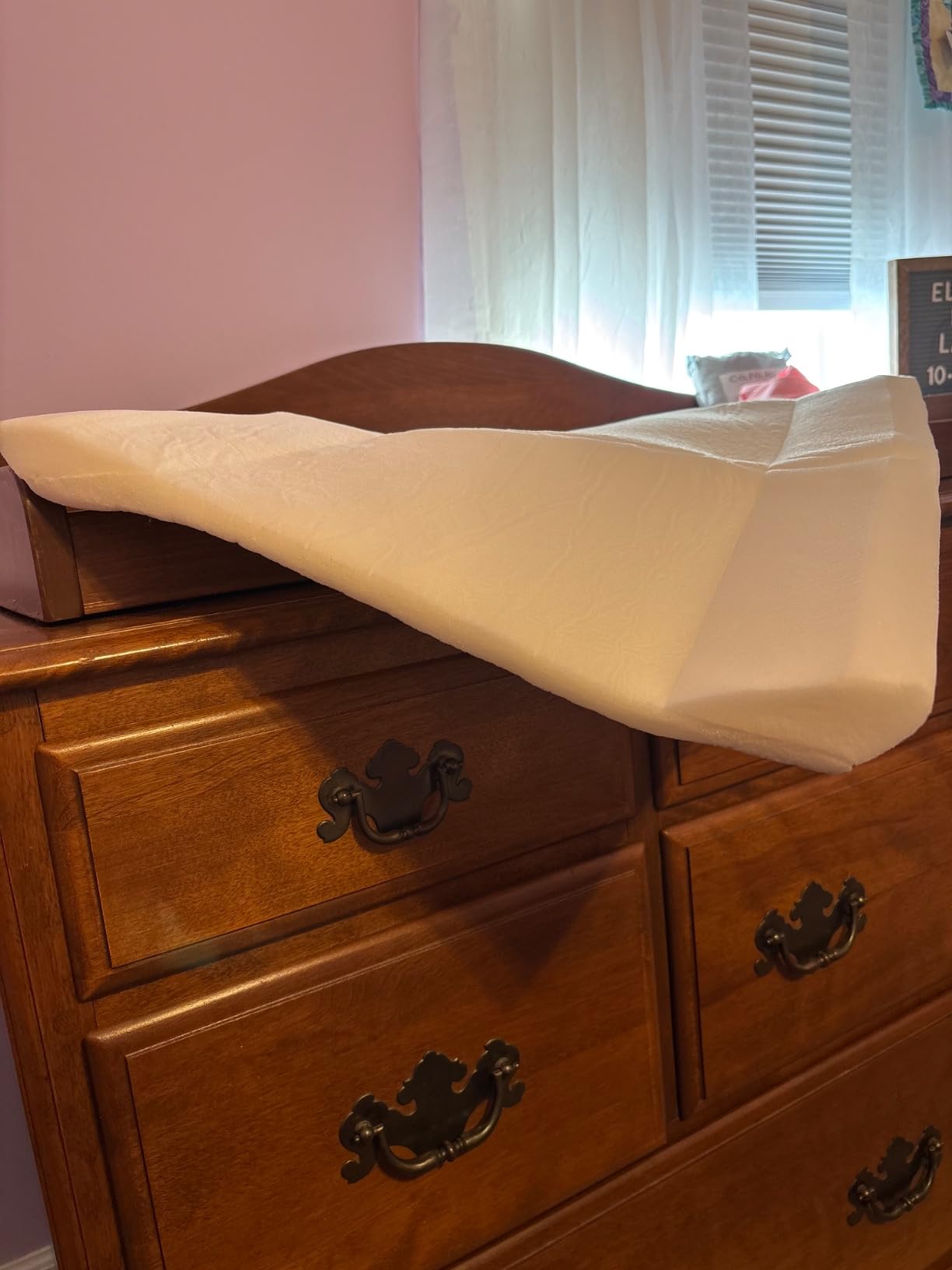 Summer Infant Contoured Changing Pad – Includes Waterproof Changing Liner and Safety Fastening Strap with Quick-Release Buckle customer photo 1