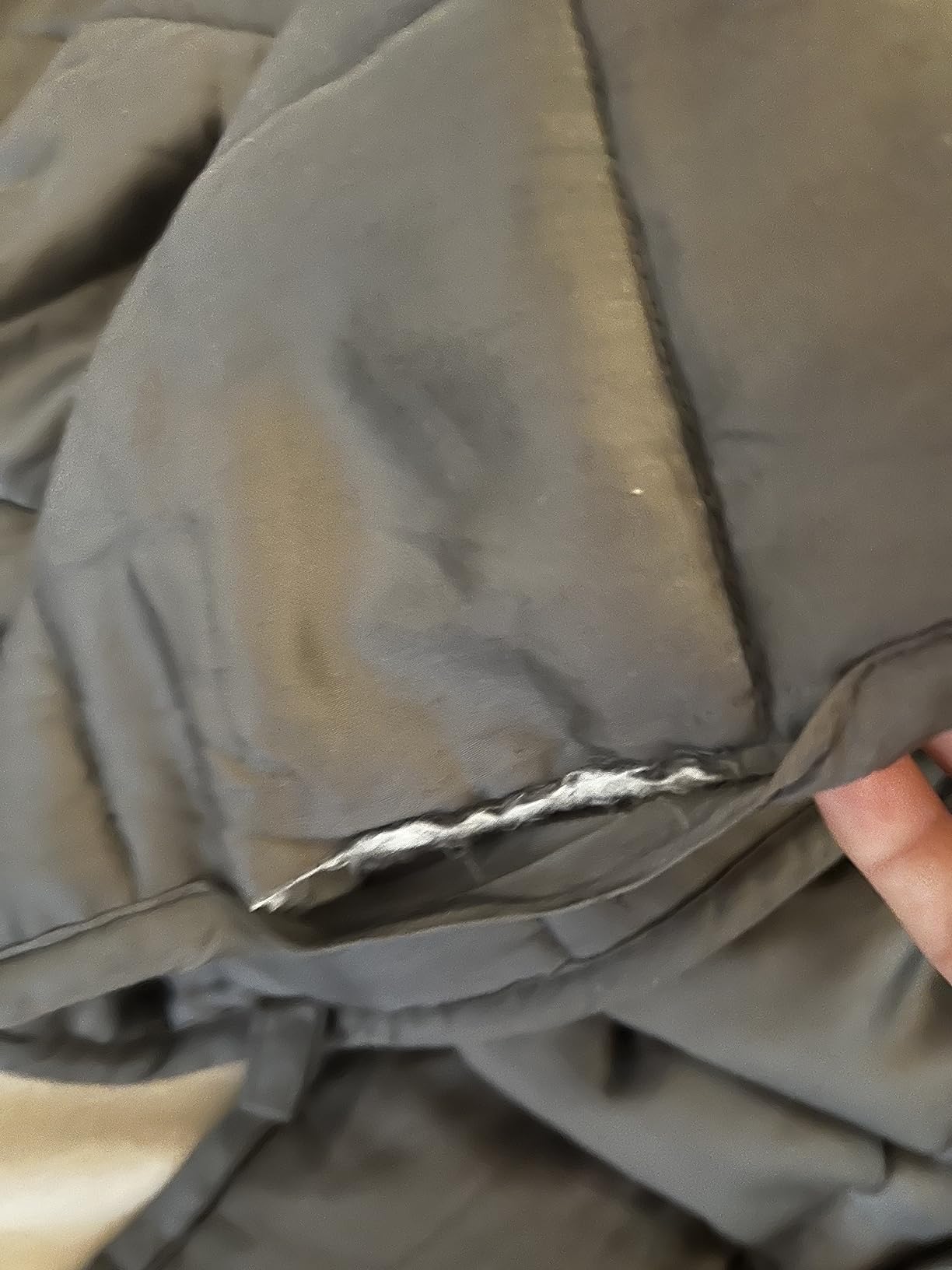 YnM Cooling Weighted Blanket for Adults, 20lbs Heavy Bed Throw for One Person of 190lbs, Perfect for Hot Sleepers or Warm Climates with Cooling Rayon/Glass Beads(60x80 Inches,Queen Bed, Blue Grey) customer photo 1