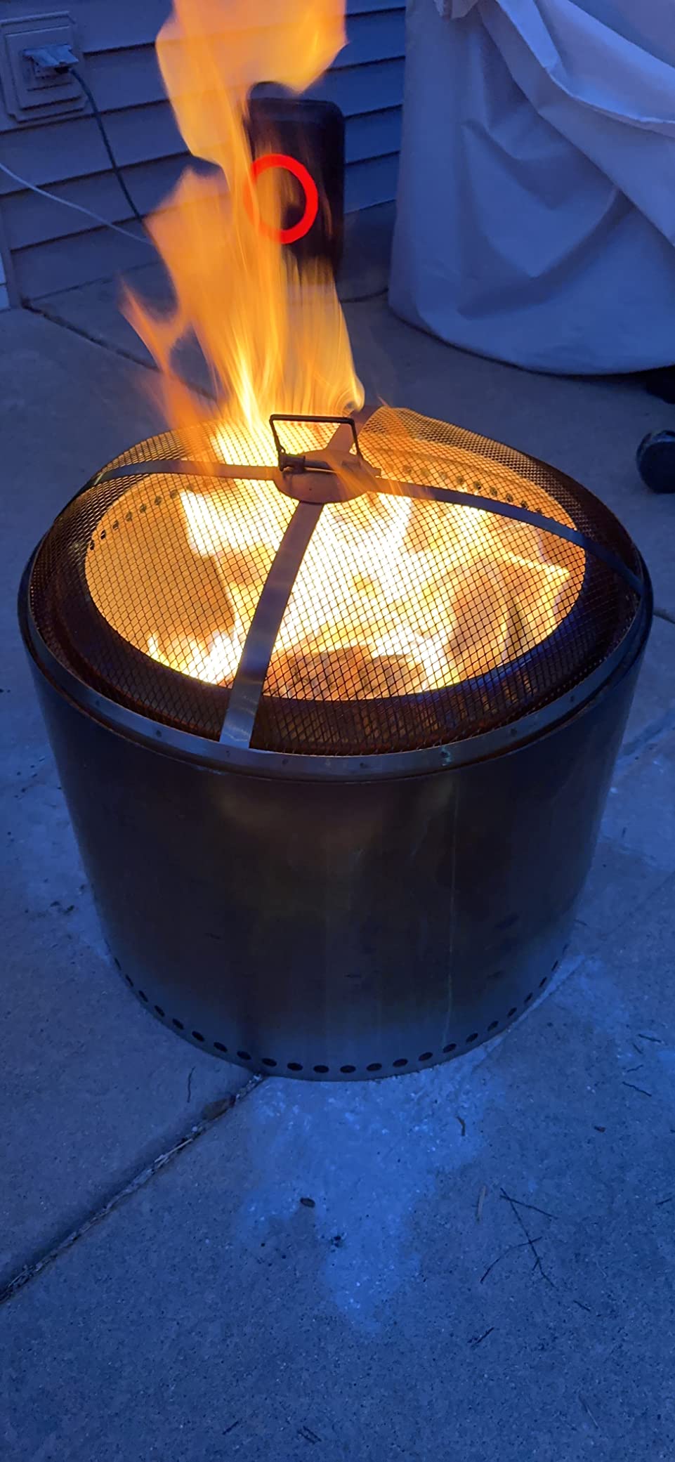 Dragonfire 18.5 Inch Universal Stainless Steel Spark Screen, Durable Mesh Stainless Steel, Safely Contains Sparks and Embers customer photo 2