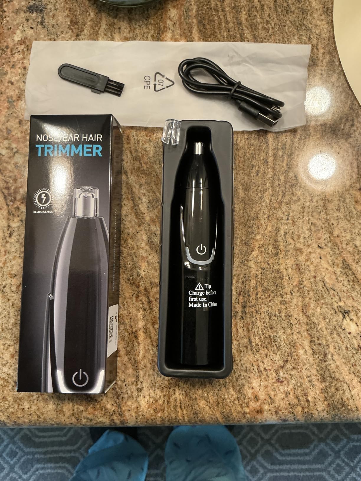 ZORAMI Rechargeable Ear and Nose Hair Trimmer - 2026 Professional Painless Eyebrow & Facial Hair Trimmer for Men Women, Powerful Motor and Dual-Edge Blades for Smoother Cutting Black customer photo 2