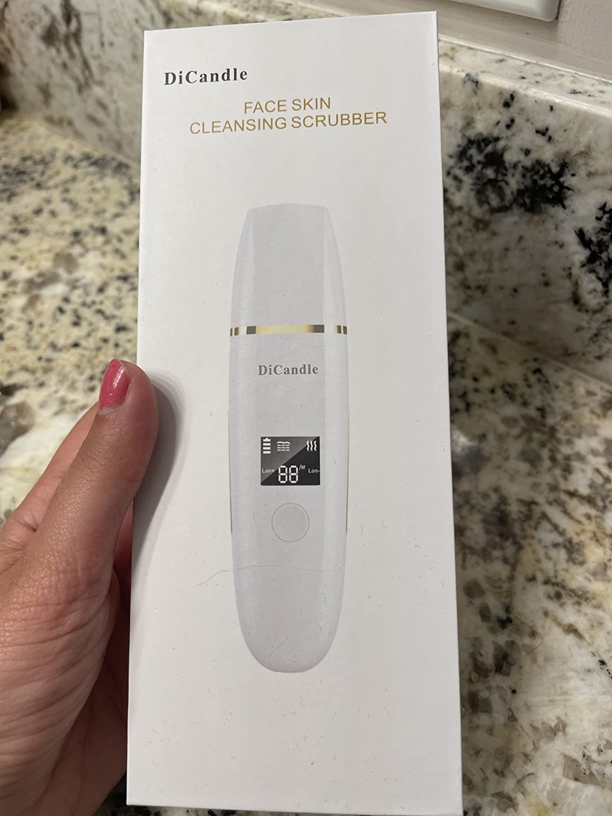 Skin Scrubber Facial Scrubber Blackhead Remover Cleaner Skin Spatula Skin Scraper (White&Gold) customer photo 1