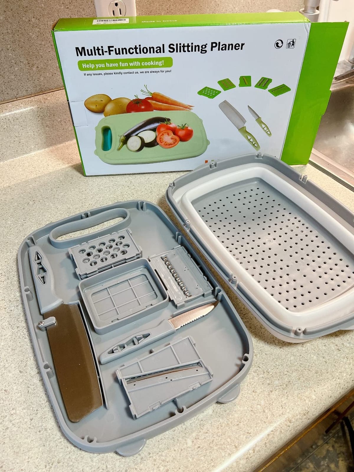 Gintan Camping Cutting Board, 9-in-1 Collapsible Chopping Board with Colander, Outdoor-Kitchen Vegetable Washing Basket for Campers, Camping Gifts Camping Accessories for RV Campers (Gray) customer photo 2
