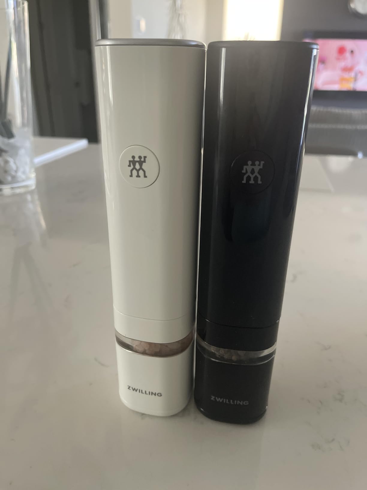 Zwilling Enfinigy 2-Pc Electric Salt/Pepper Mill Set customer photo 2