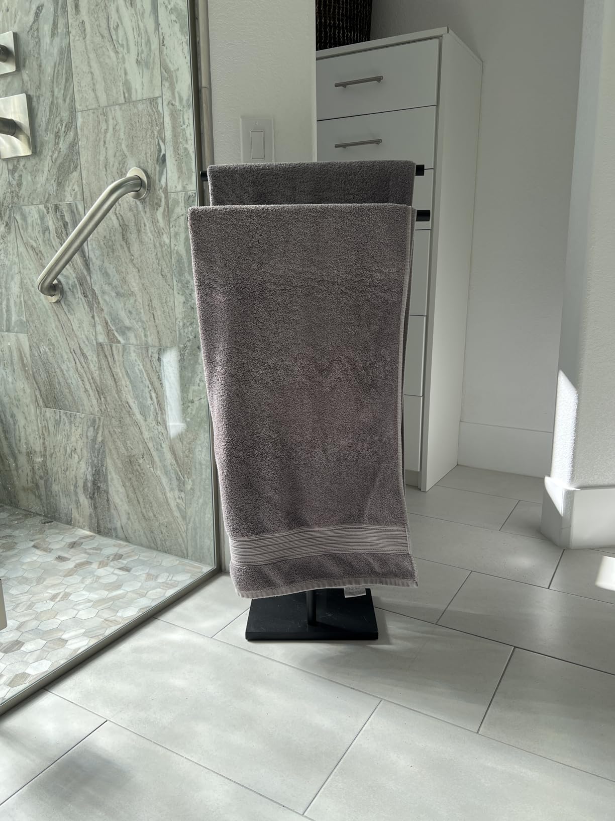 40 Inch Standing Towel Rack Double-T Shape Tall Bath Towel Sheet Holder with Marble Design Base for Bathroom Floor Next to Tub or Shower 2 Tier Towel Holder Stand Stainless Steel Brushed Nickel customer photo 2
