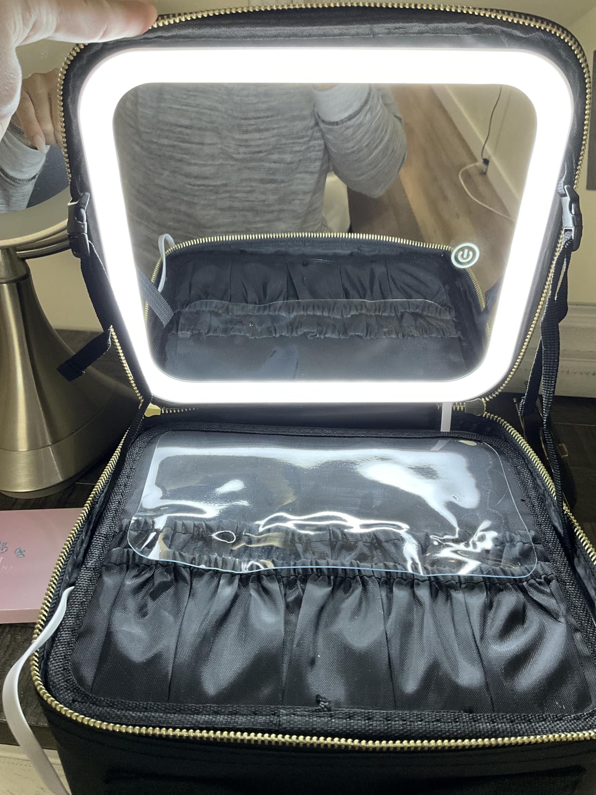 Extrei Gent Makeup Travel Train Case with Mirror LED Light 3 Adjustable Brightness Large Cosmetic Bag Portable Storage Adjustable Partition Waterproof Makeup Brushes Make up Jewelry Gift for Women customer photo 1