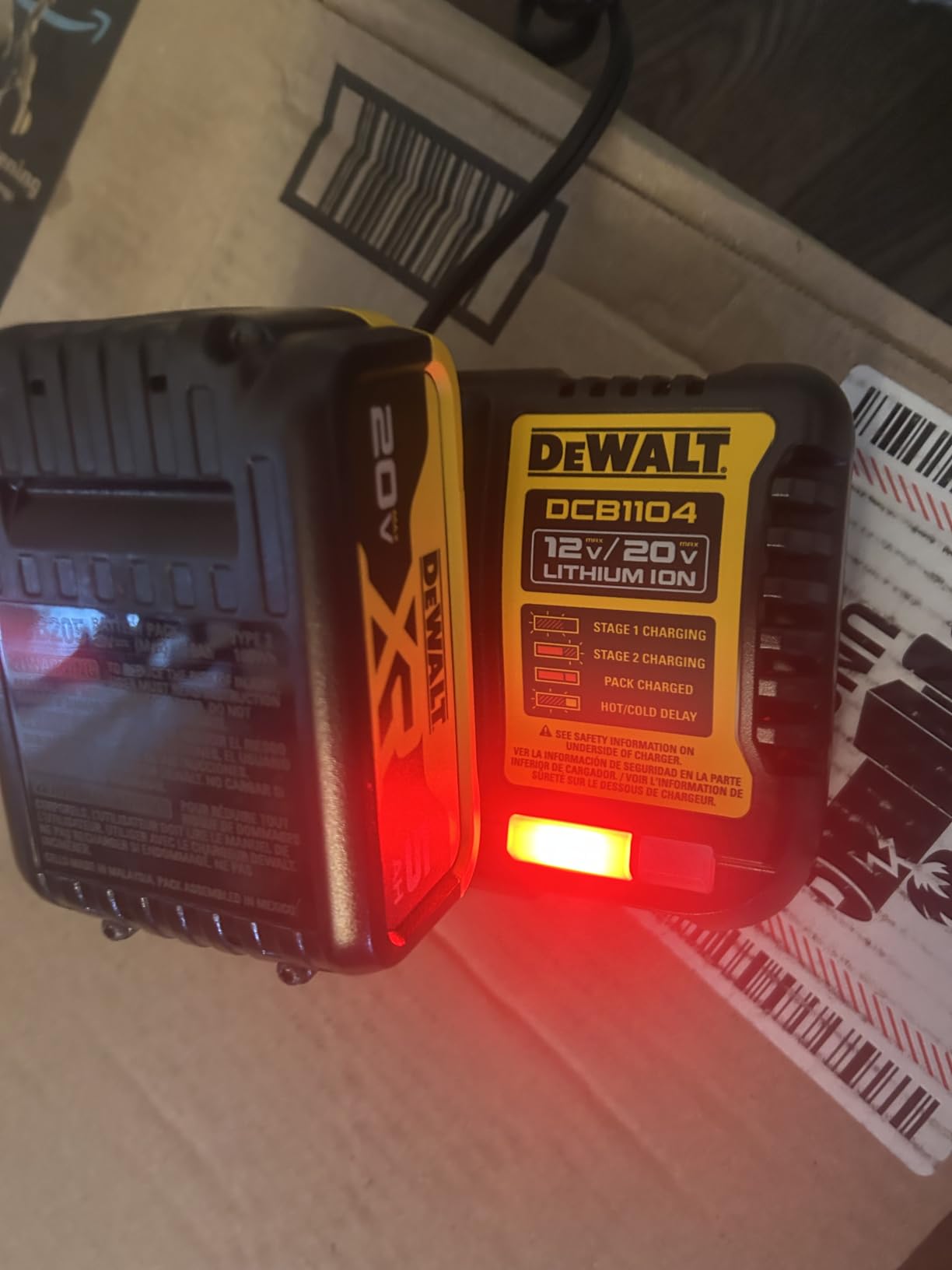DEWALT 20V MAX Cordless Impact Wrench (DCF900P1) customer photo 1