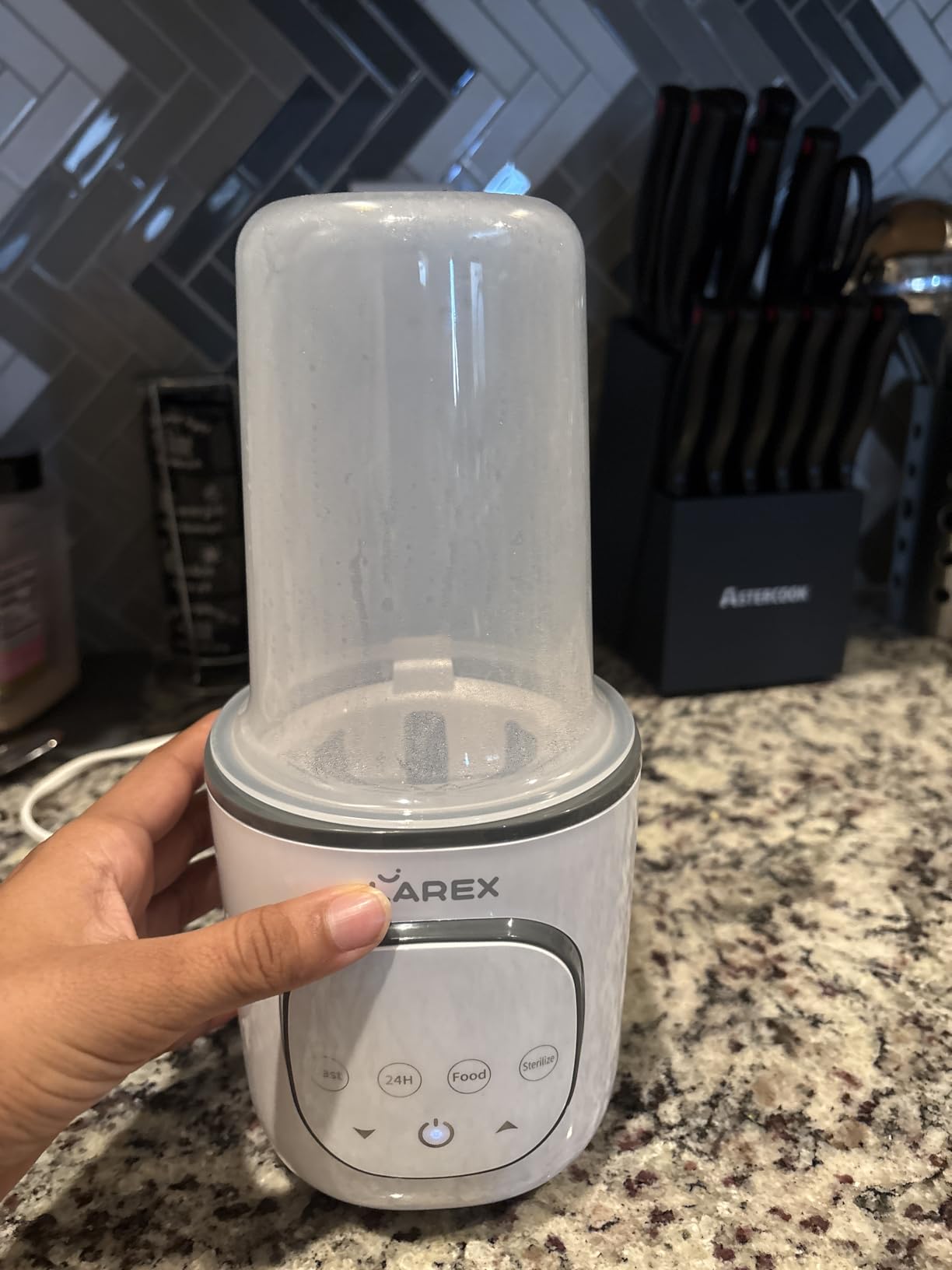 LAREX Bottle Warmer, Fast Baby Bottle Warmer for Breastmilk and Formula customer photo 2
