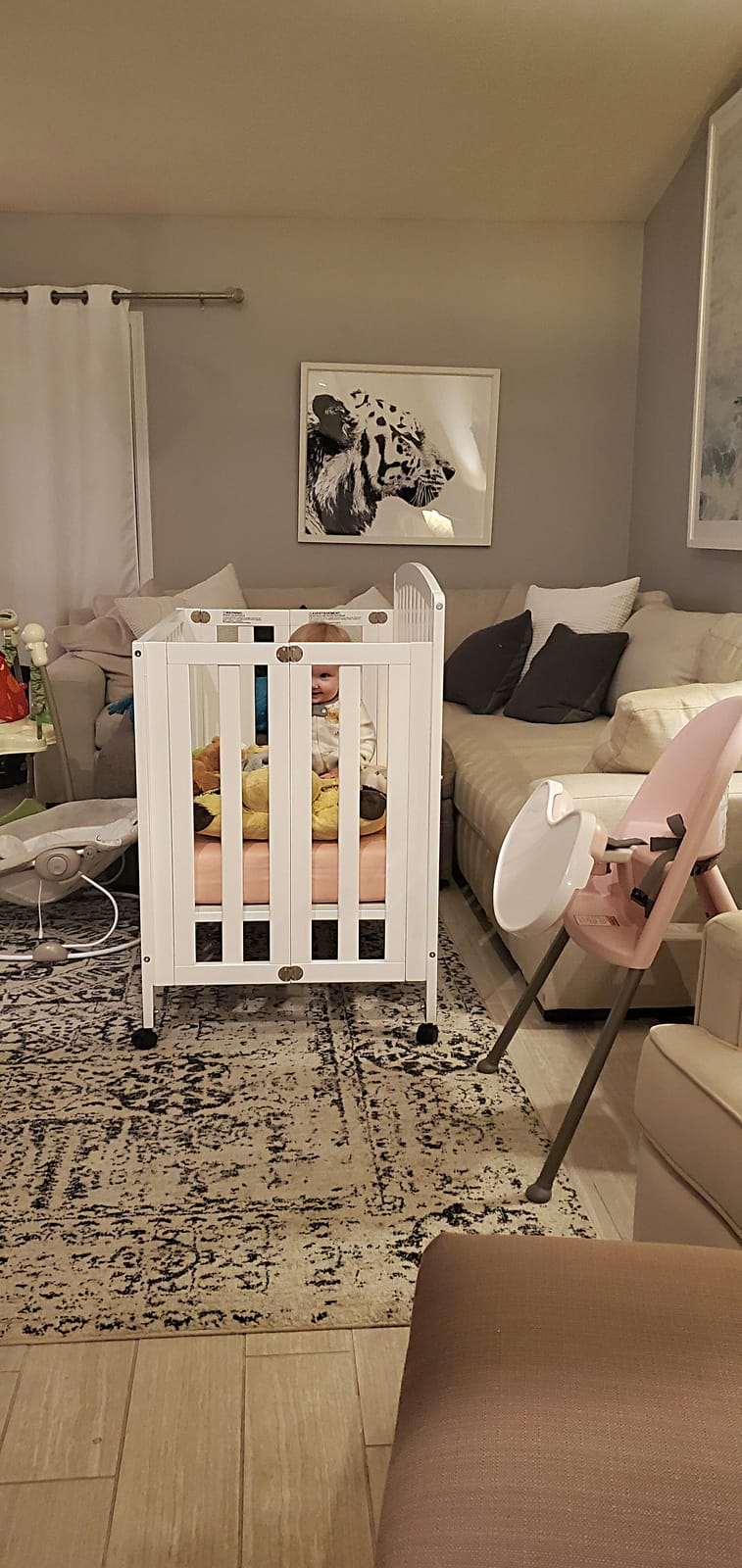 DaVinci Dylan 3-in-1 Convertible Portable Mini Crib, Ebony customer photo 2