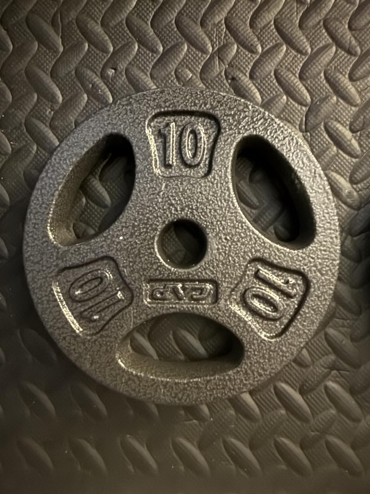 CAP Barbell Standard 1-Inch Grip Weight Plates customer photo 1
