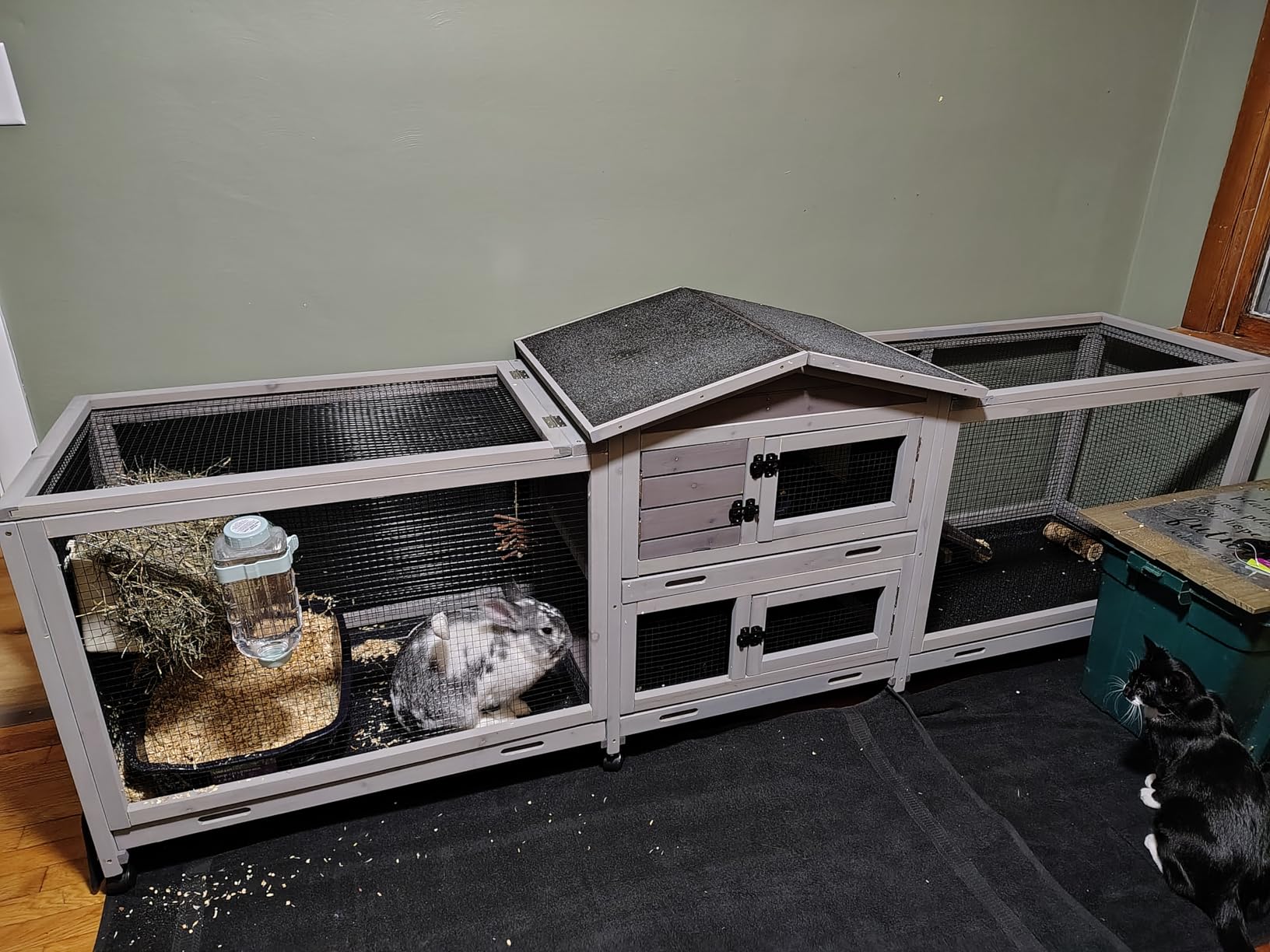 Aivituvin Rabbit Hutch 93.7