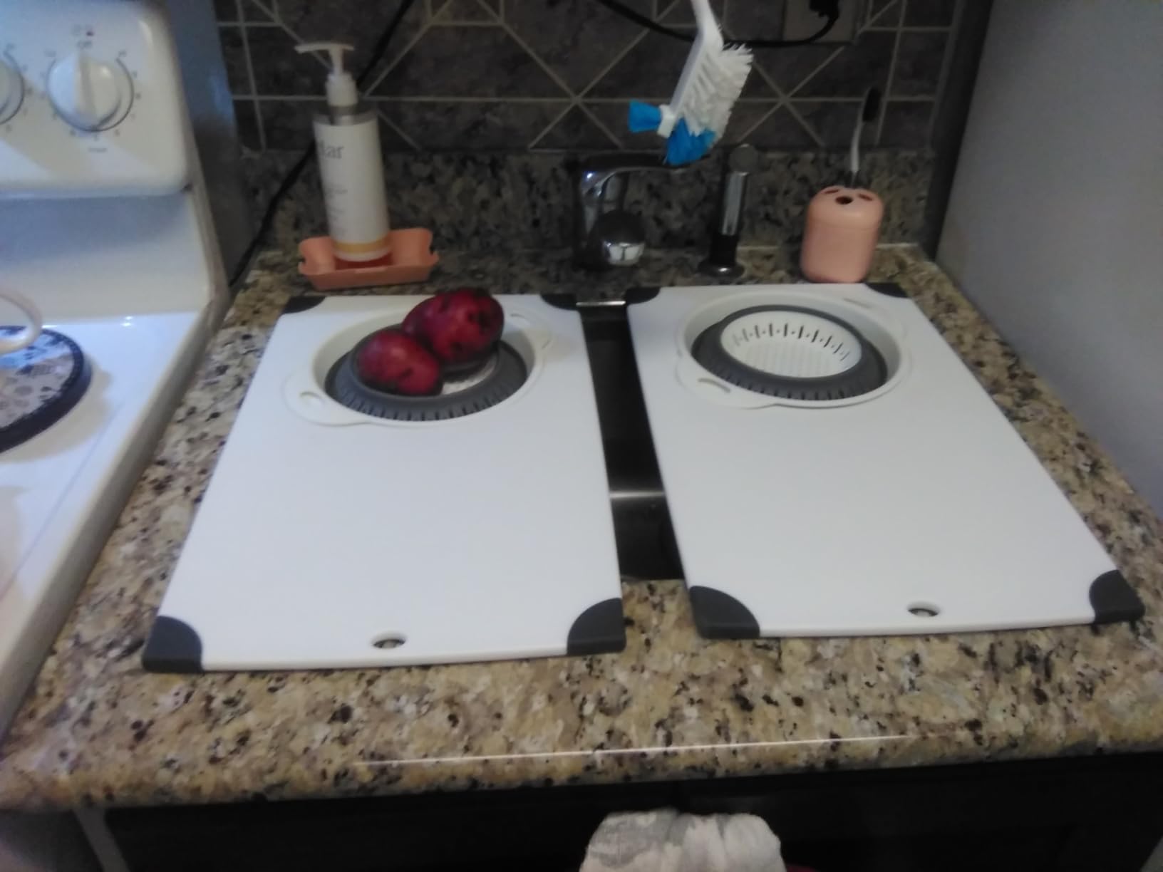 NiHome Over Sink Cutting Board with Collapsible Colander,Non-Slip 11x17.7in customer photo 1
