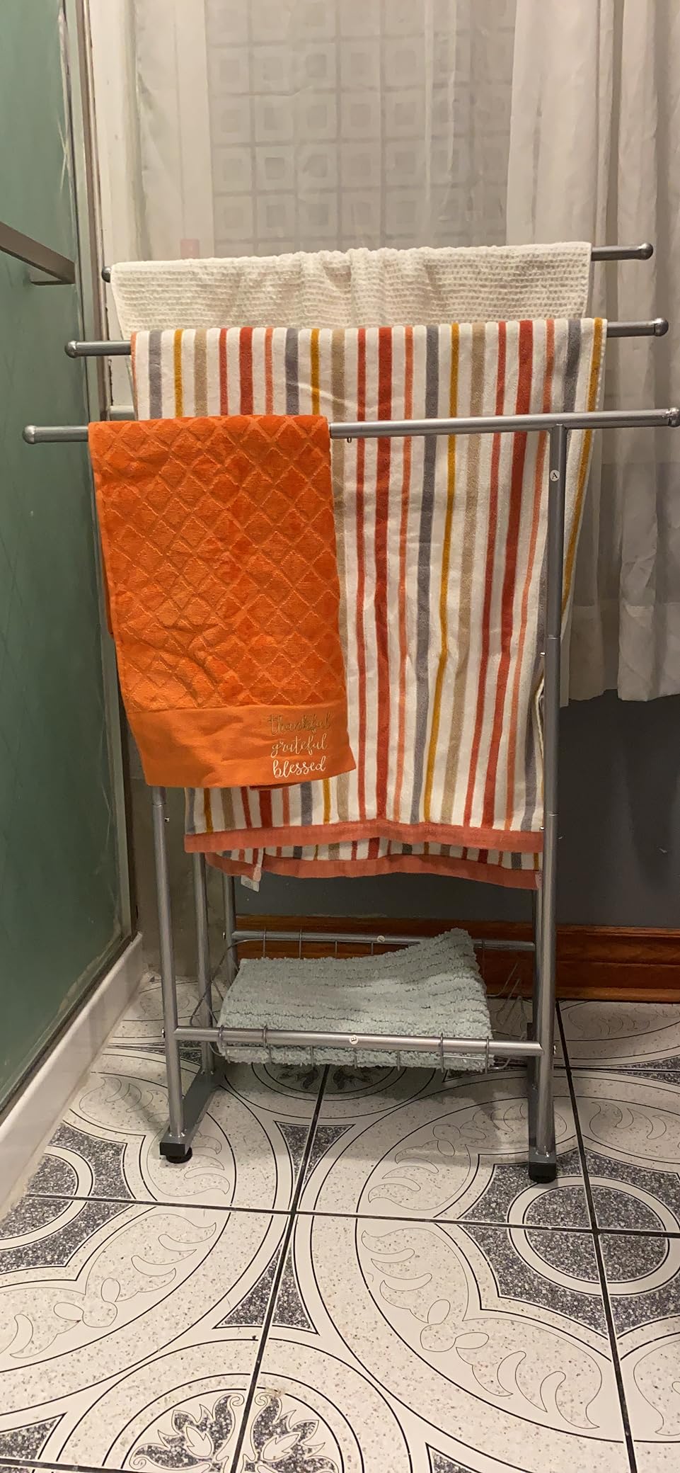 Kayfia 40'' Freestanding 3 Tier Alloy Steel Towel Rack with Storage Basket customer photo 1