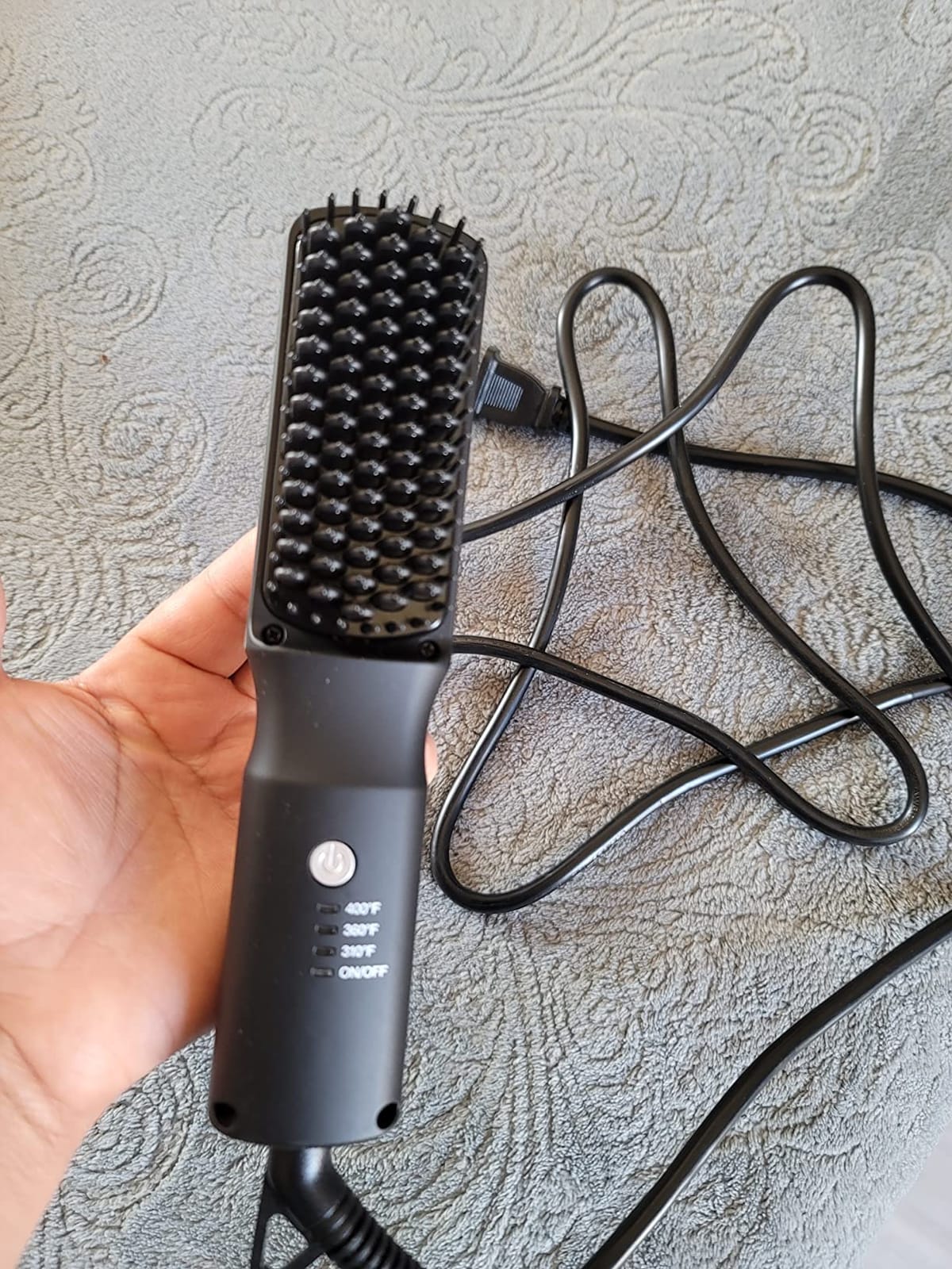 Red by Kiss 2-in-1 Ionic Hair Straightener Brush with Ceramic Coating, Adjustable Temp, Auto Shut Off, Skin Protector Bristles & 360° Swivel Cord, Smooth & Style in Few Strokes customer photo 1