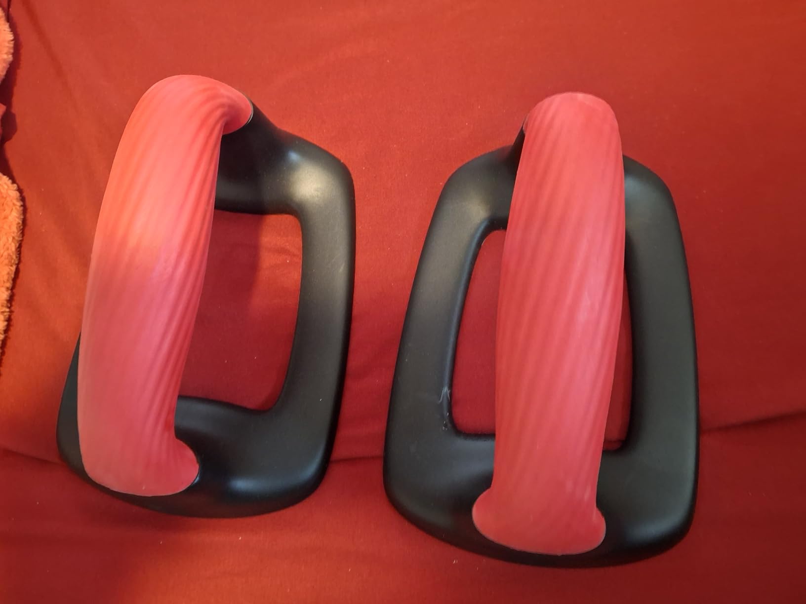 Kipika Push Up Bars, Pushup Stands With Thickened Soft Plastic Handle, Stable and Non-Slip Base, Pushup Handles Perfect for Floor Strength Training customer photo 2