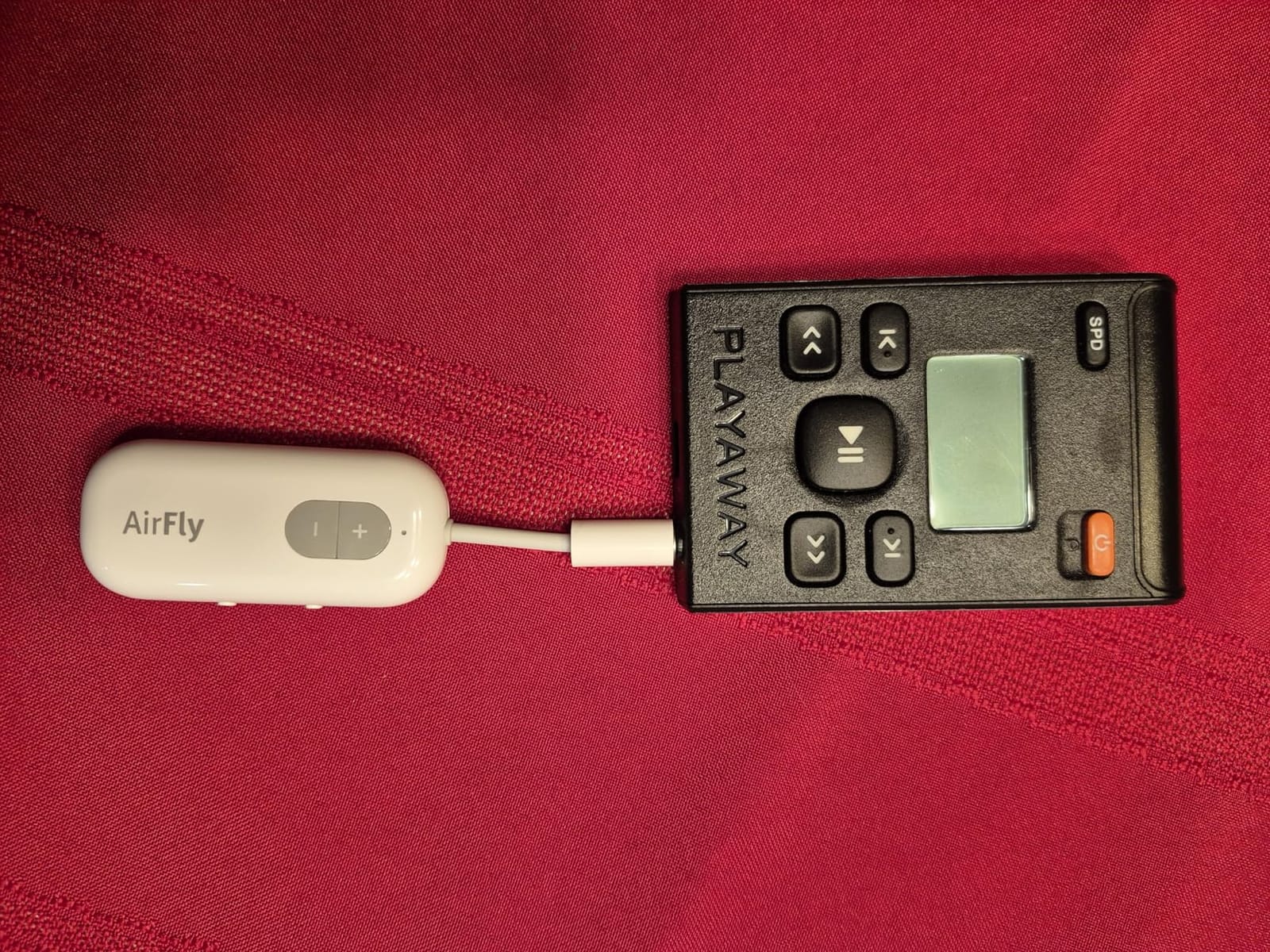 Twelve South AirFly SE, Bluetooth Wireless Audio Transmitter Adapter, White customer photo 1