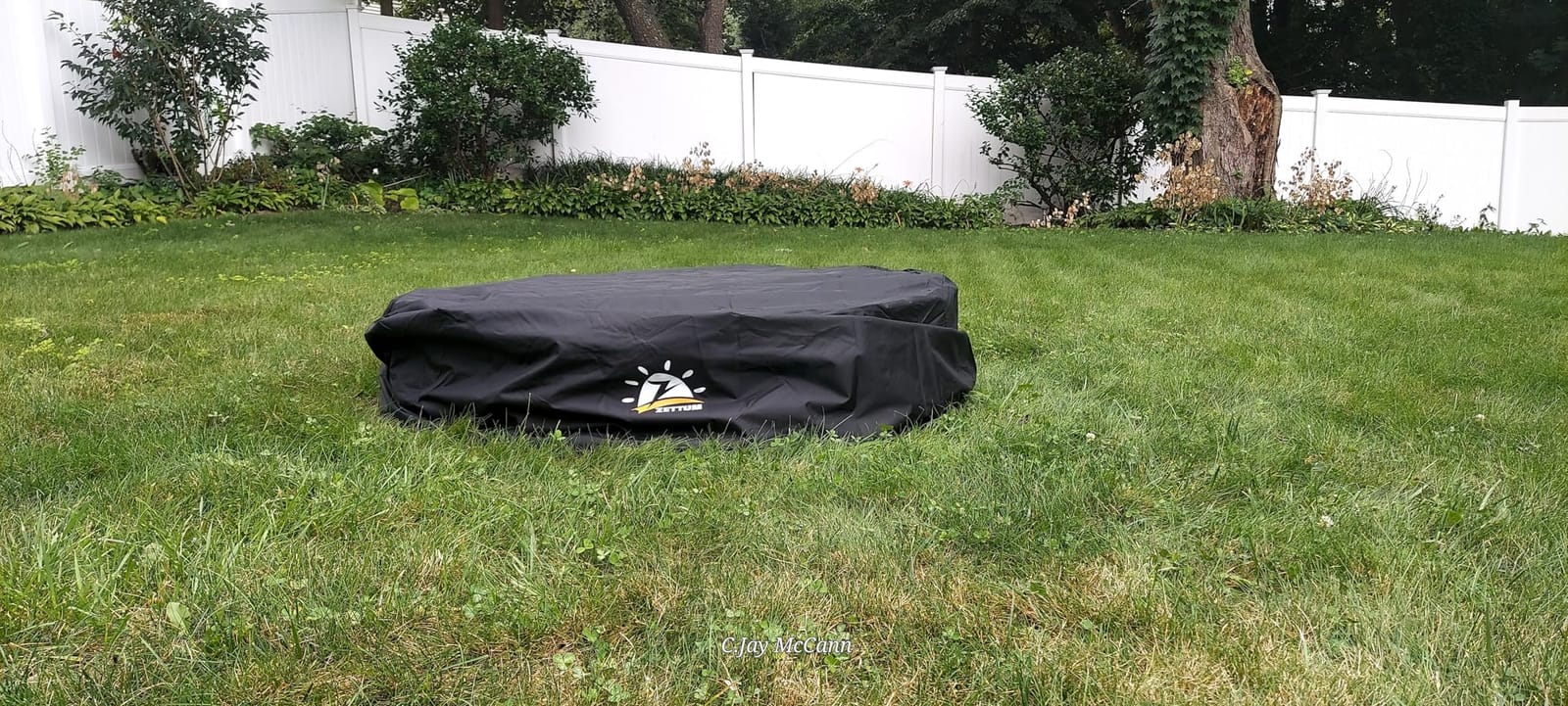 Zettum Fire Pit Cover Round 50 Inch - Outdoor Firepit Cover Heavy Duty & Waterproof, 600D Patio Fire Table Cover Large Gas Fire Pit Accessories Fade & Weather Resistant - 50 x 50 x 24 Inch customer photo 2