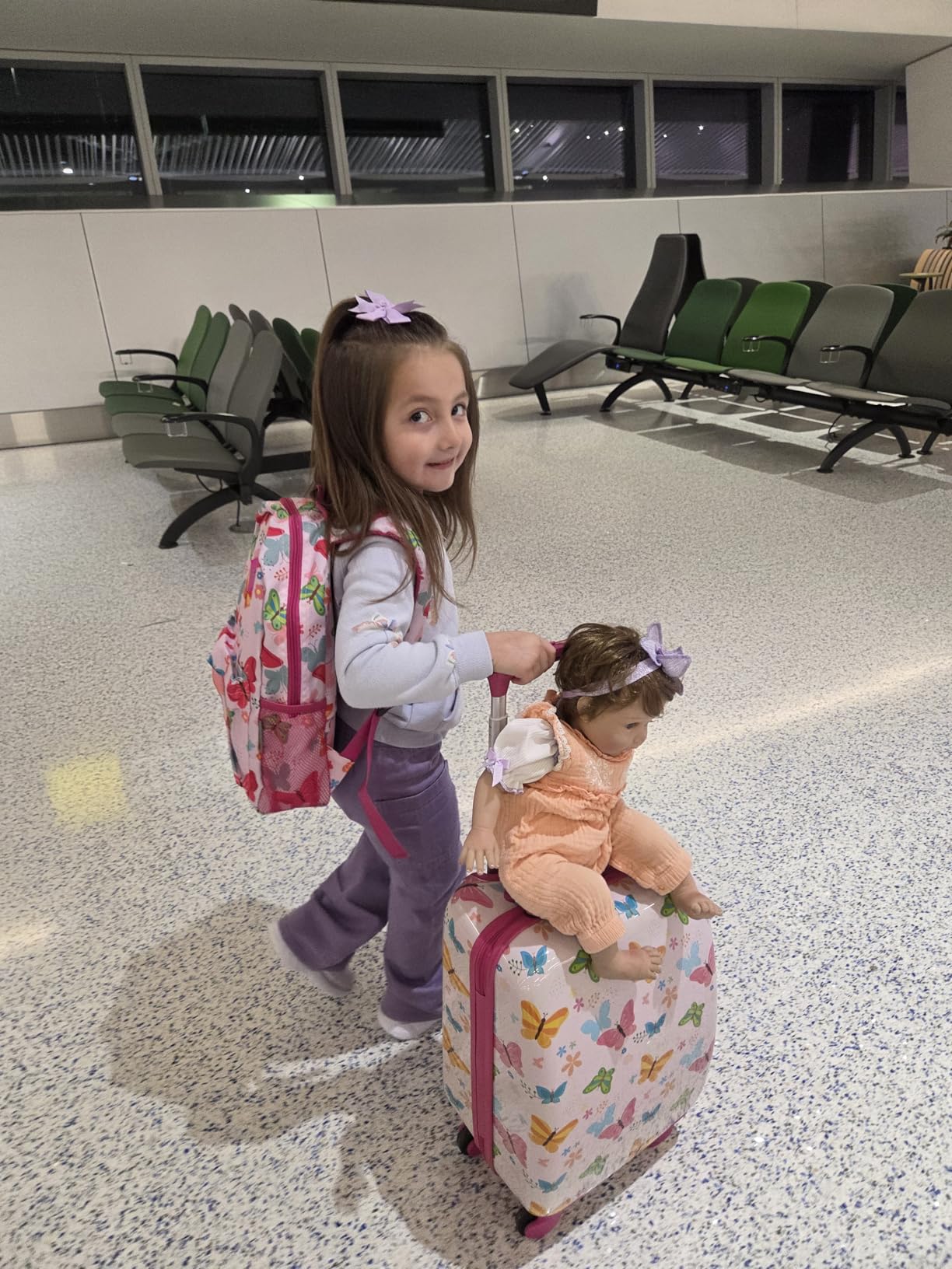 Travelers Club 5 Piece Kids' Luggage Set, Butterfly customer photo 2