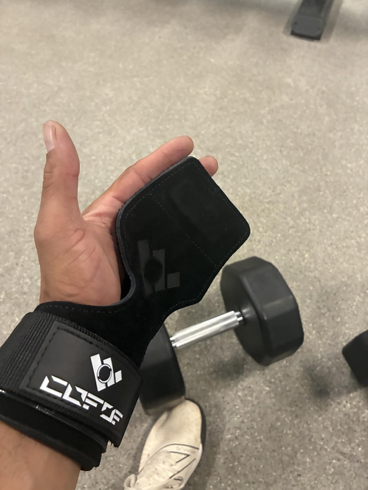 Weight Lifting Wrist Strap, Double-Layer Leather for Deadlift Powerlifting customer photo 1