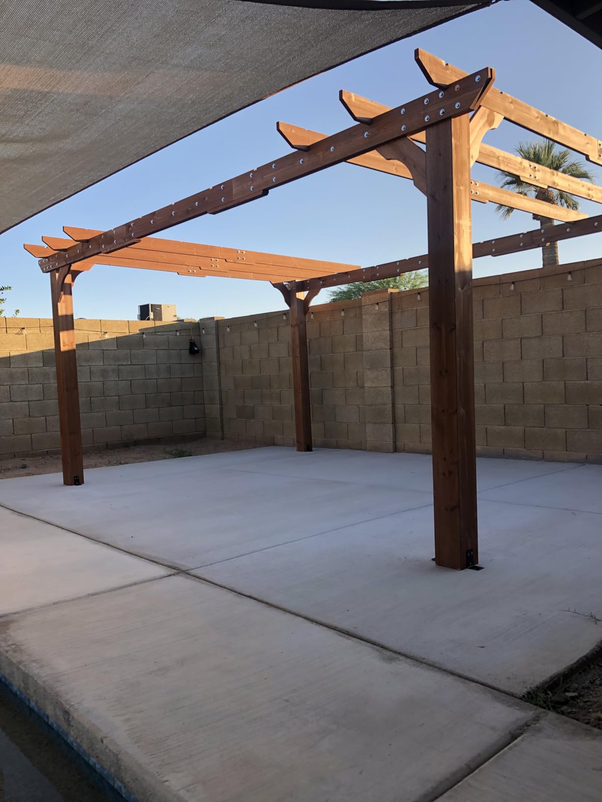 VEIKOU 10' x 12' Pergola, Patio Pergola with Solid Structure, Wood Cedar Pergolas and Gazebos with Flat Top for Deck Backyard Grill Party Garden customer photo 1