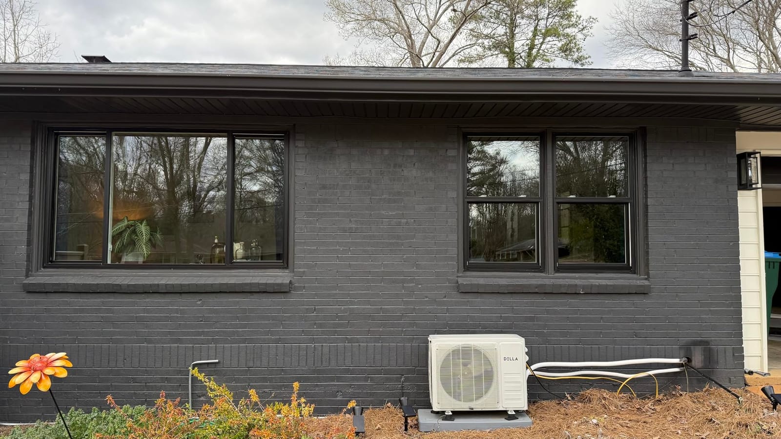 DELLA Vario Series 24000 BTU Mini Split AC, 2 Ton 21 SEER2, Work with Alexa and Wifi, 230V Ductless Inverter System, Cools Up to 1500 Sq.Ft, Pre-Charged Heat Pump and 16.4ft Installation Kits customer photo 2