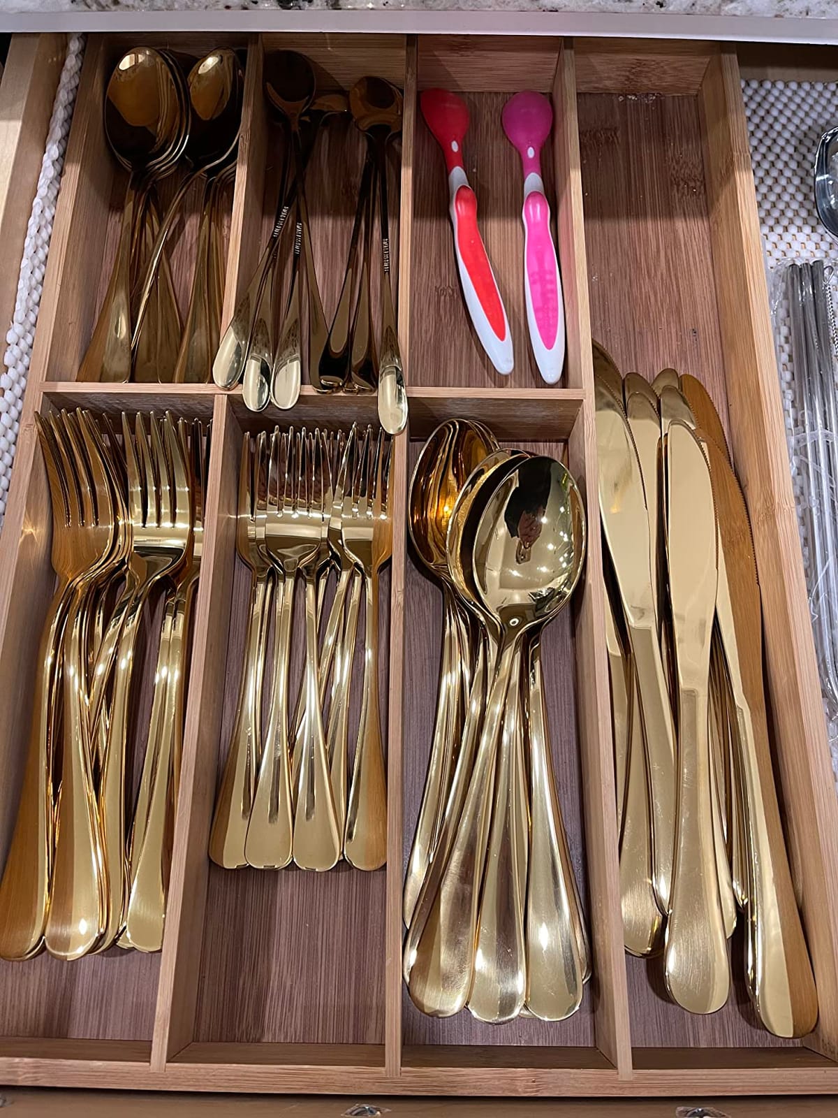 Compralo Matte Black Silverware Set for 8, 40 Pieces Black Flatware Set, Stainless Steel Tableware Cutlery Set Include Fork Spoon Knife, Kitchen Utensil Sets for Home and Restaurant customer photo 2