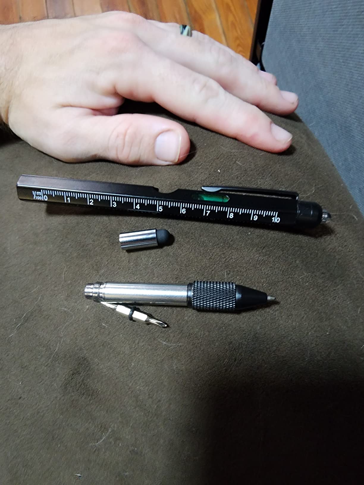 SAPGIF Stocking Stuffers for Men Dad Husband Him Adult 9 in 1 Multitool Pen customer photo 1