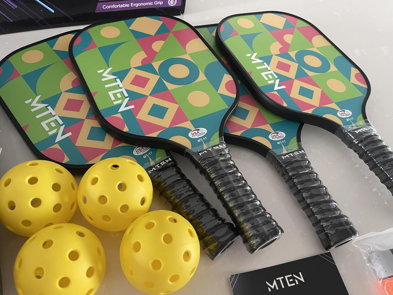 MTEN Pickleball Paddles Set of 2/4/1, USAPA Approved Fiberglass Rackets customer photo 1