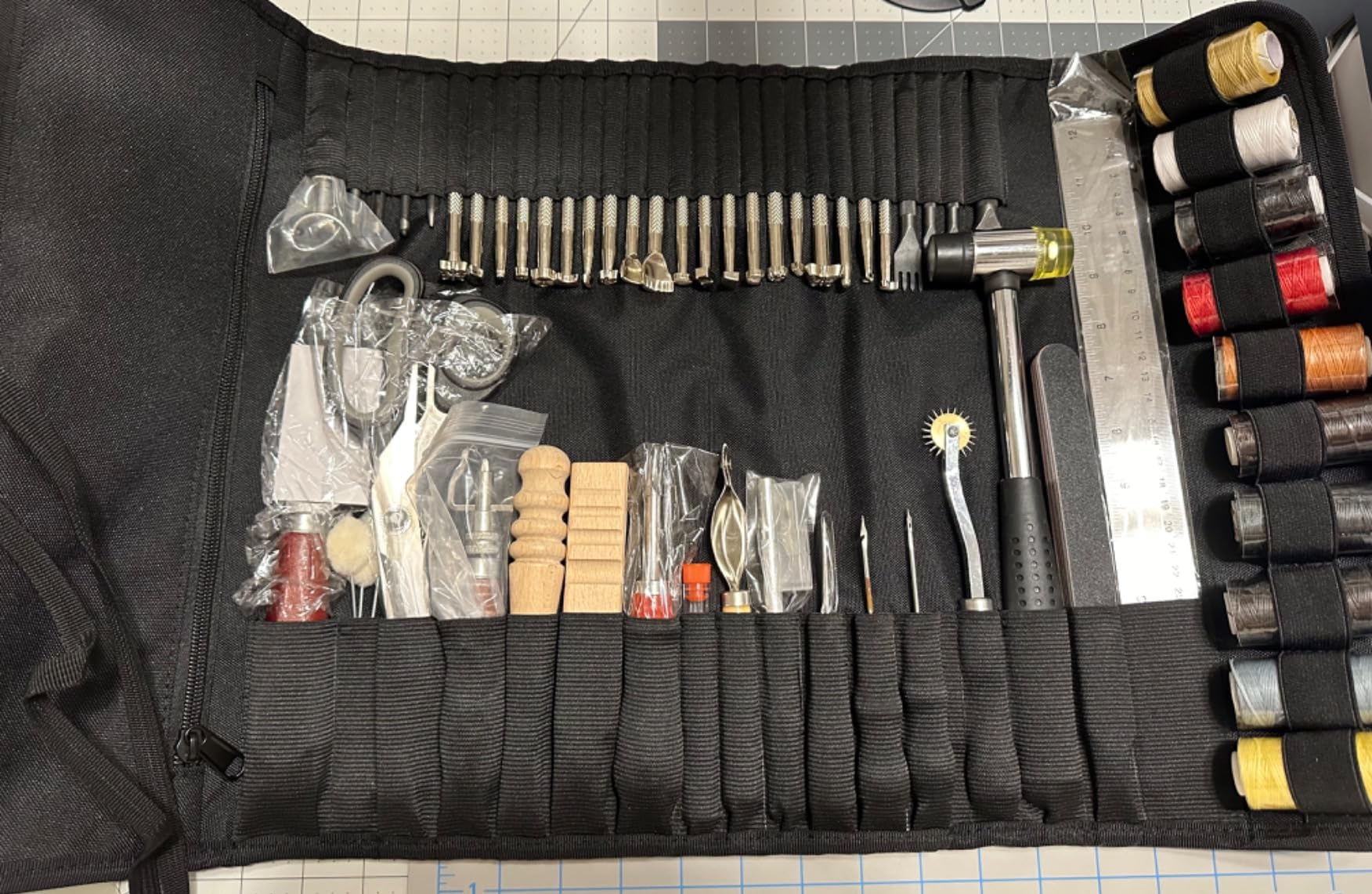 Nicpro 85PCS Leather Tooling Beginner Kit with Custom Storage Bag customer photo 2