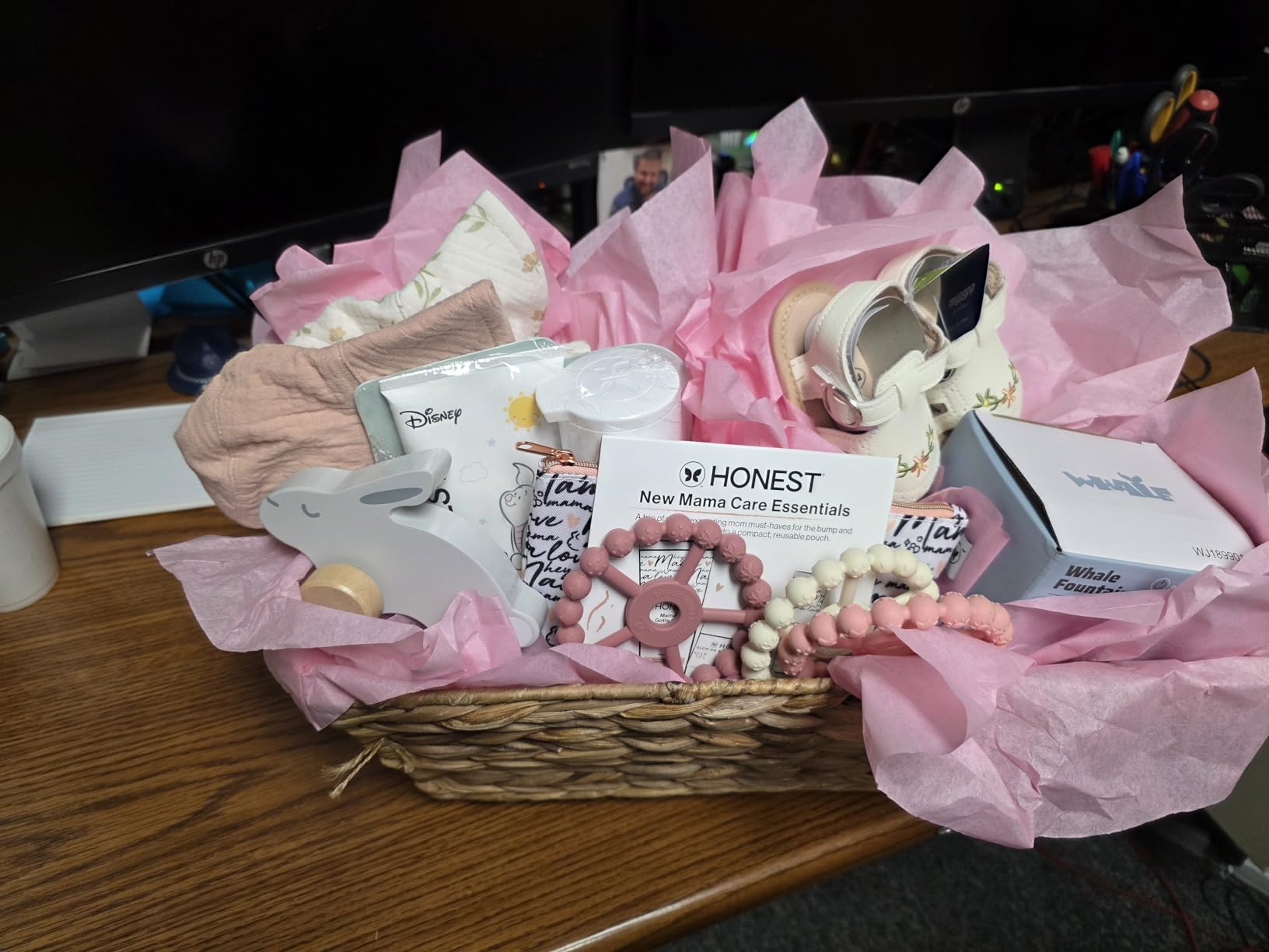 The Honest Company New Mama Care Gift Set, Hospital Bag Must Haves customer photo 1