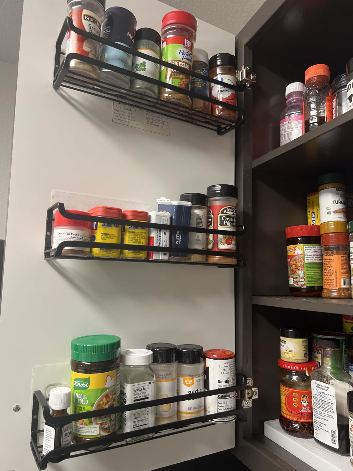 Bunoxea Spice Rack Wall Mounted 4 Pack, For Spice Jars & Seasonings,Black customer photo 1