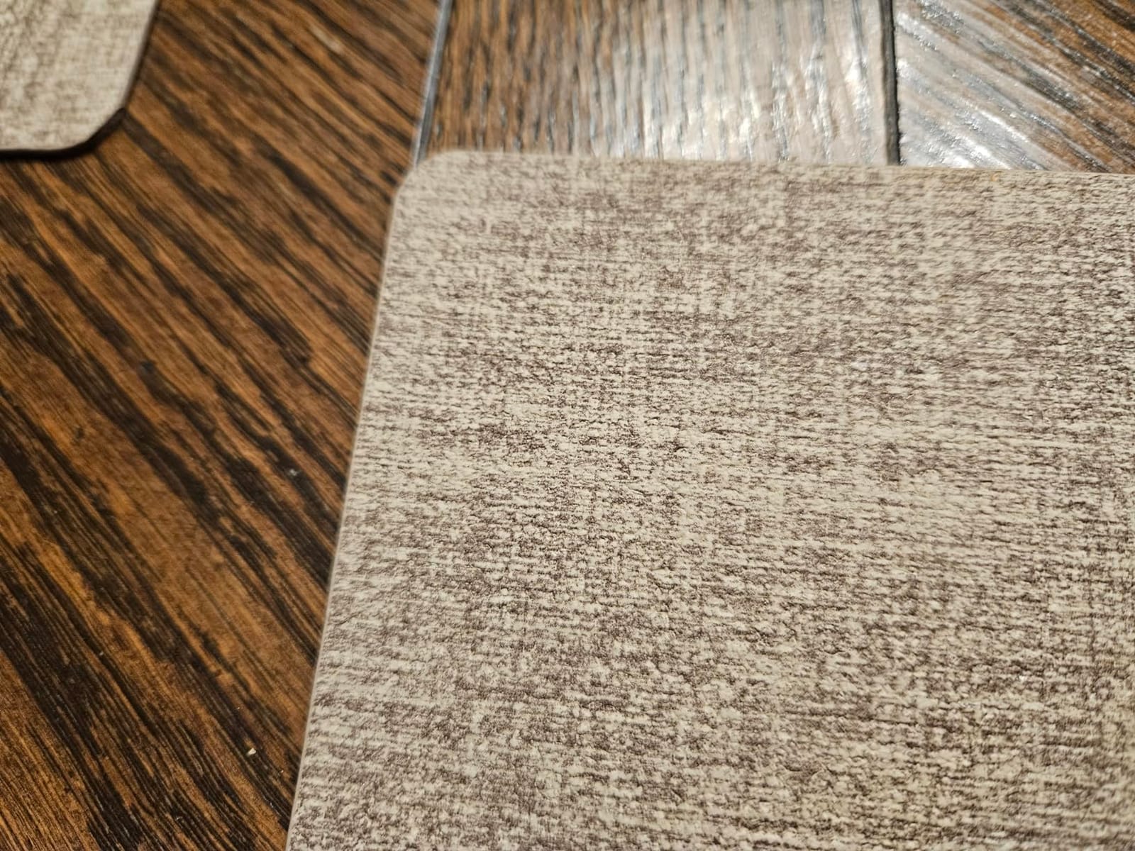 Romanstile Faux Leather Vinyl Placemats Set of 6, Light Grey customer photo 2