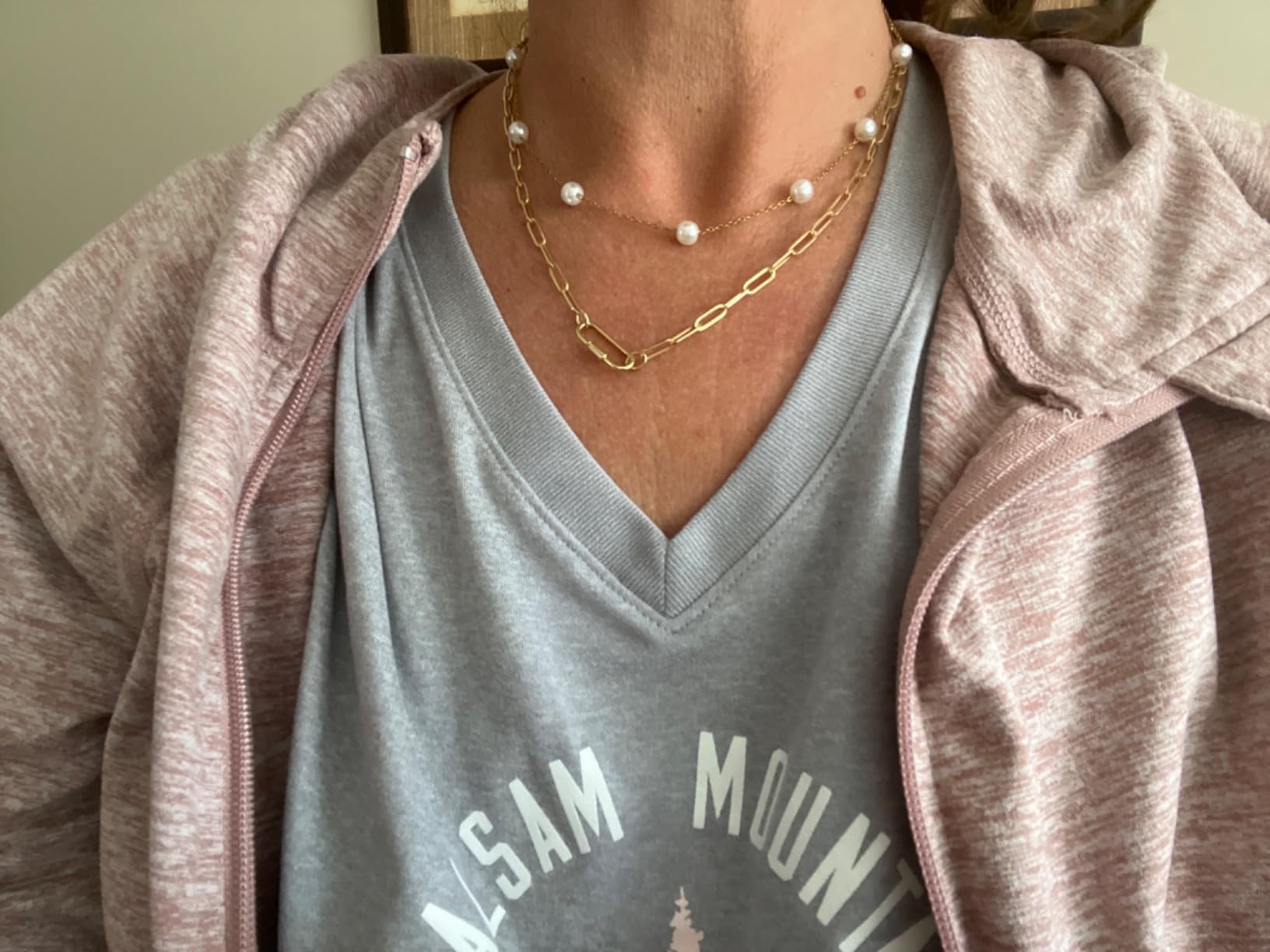 Trinckle Pearl Necklaces for Women, Pearl Choker Dainty Pendant Necklace customer photo 1
