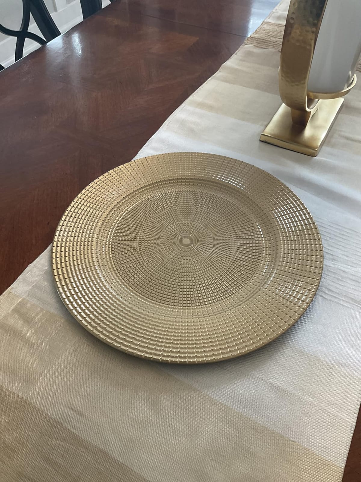 Hiceeden 12 Pack Gold Charger Plates for Dinner Plates, 13