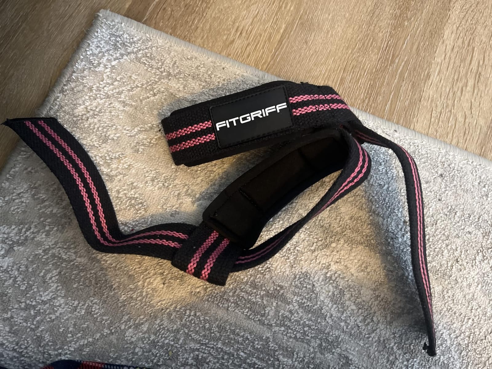 Fitgriff® Lifting Wrist Straps for Weightlifting, Gym, Deadlift, Workout (Made of Premium Cotton & Padded) - Men & Women customer photo 2