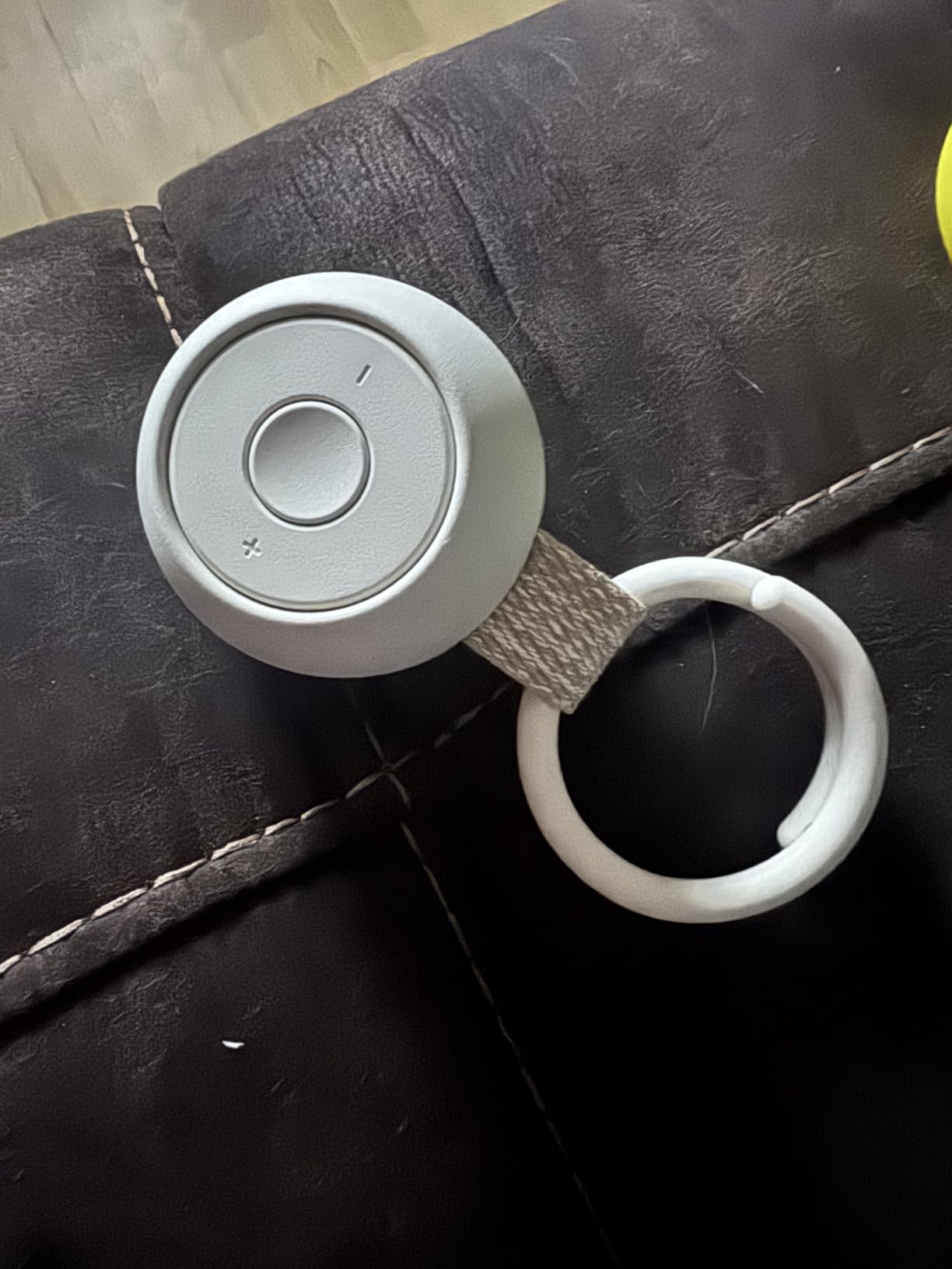 Hatch Go Portable Sound Machine & Sleep Soother for Babies & Kids (Putty) customer photo 1