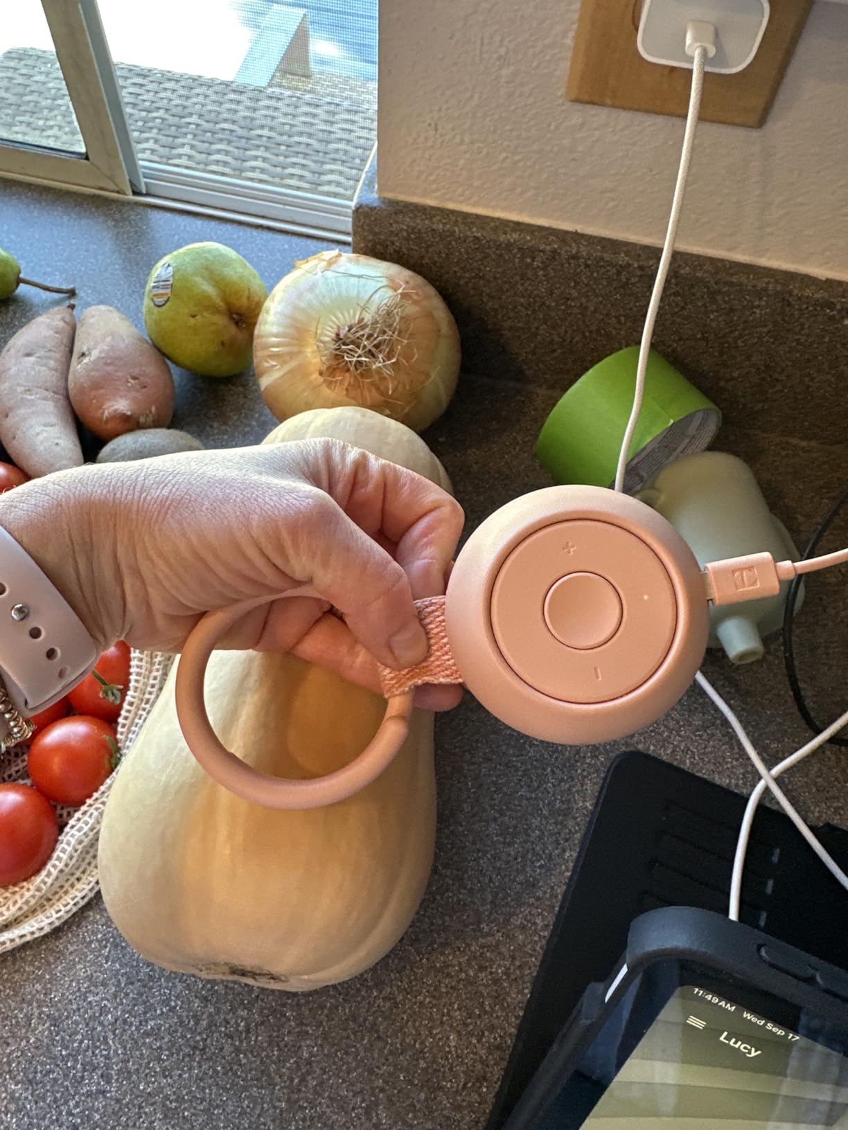 Hatch Go Portable Sound Machine & Sleep Soother for Babies & Kids (Putty) customer photo 2