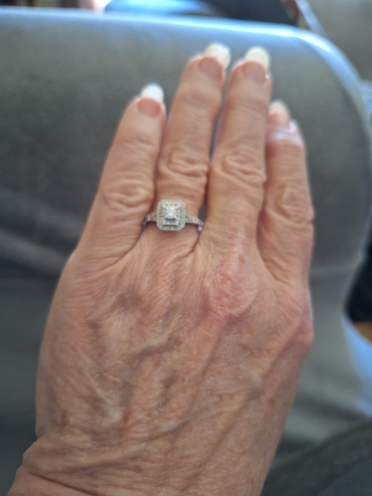 GILDED 1 ct. T.W. Lab Grown Diamond (SI1-SI2 Clarity, F-G Color) and Sterling Silver Pear Shape Engagement Ring customer photo 1
