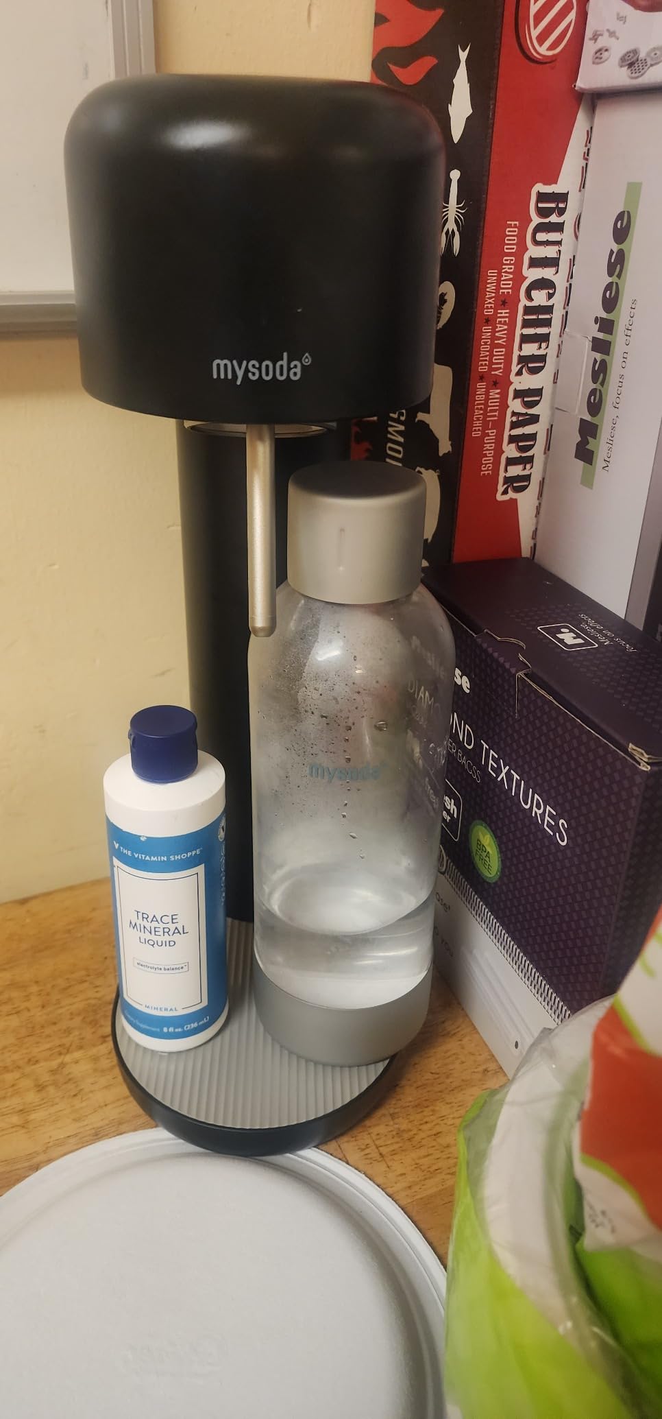 Mysoda Ruby 2 Sparkling Water Maker - with 1L Bottle - Black Copper customer photo 2