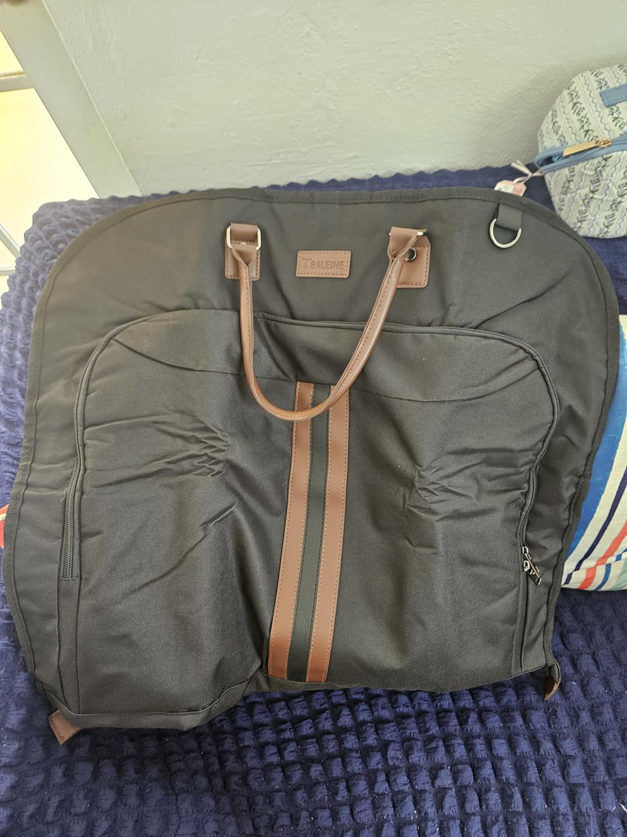 BALEINE Garment Bags for Travel, Water Resistant Carry on Suit Bag | Durable 600D Oxford Fabric, Reinforced PU Handles, Wrinkle Free Storage, Adjustable Shoulder Strap, Multiple Storage Pockets customer photo 1