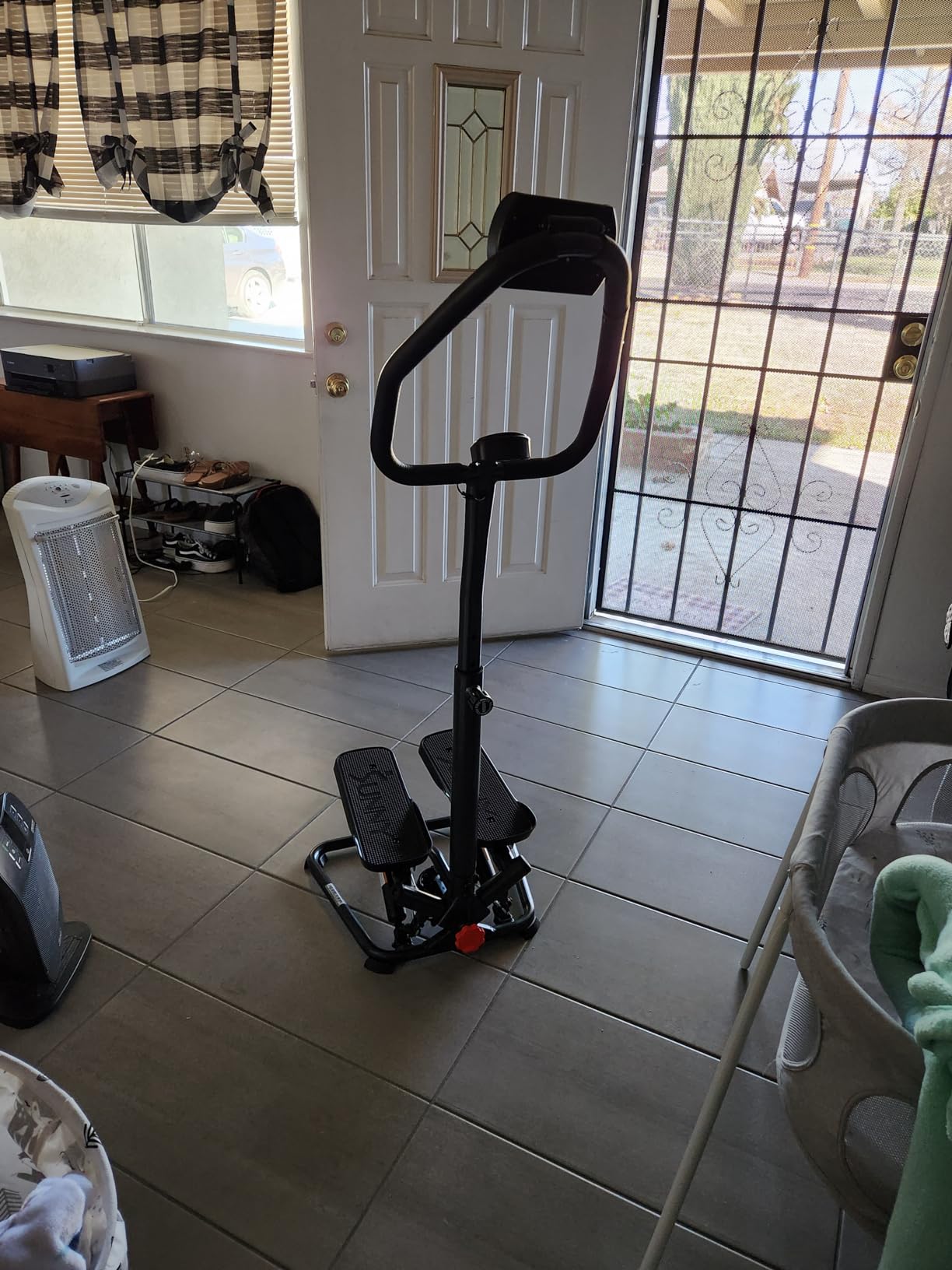 Sunny Health & Fitness Smart Twist Stair Stepper with Adjustable Handlebar customer photo 1