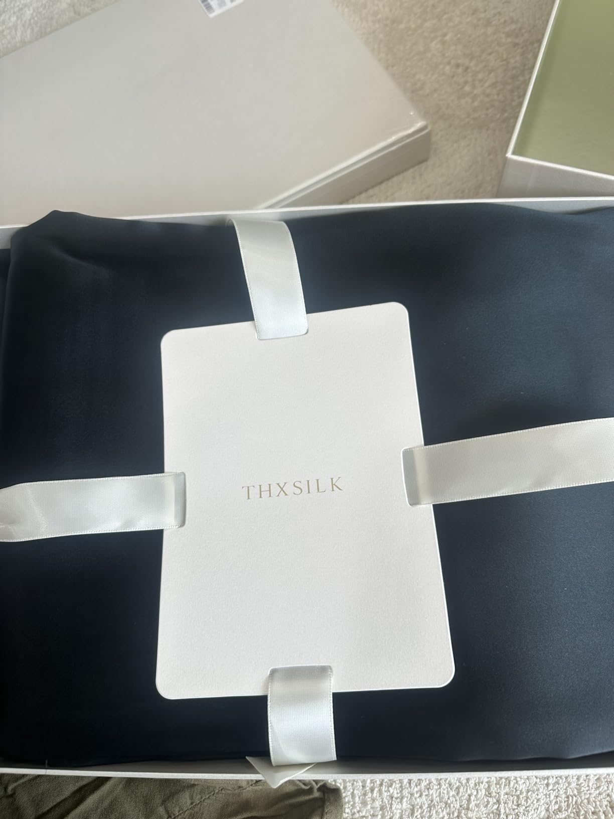 THXSILK Mulberry Silk King Bed Sheets Set 4 Pieces, Champagne customer photo 1