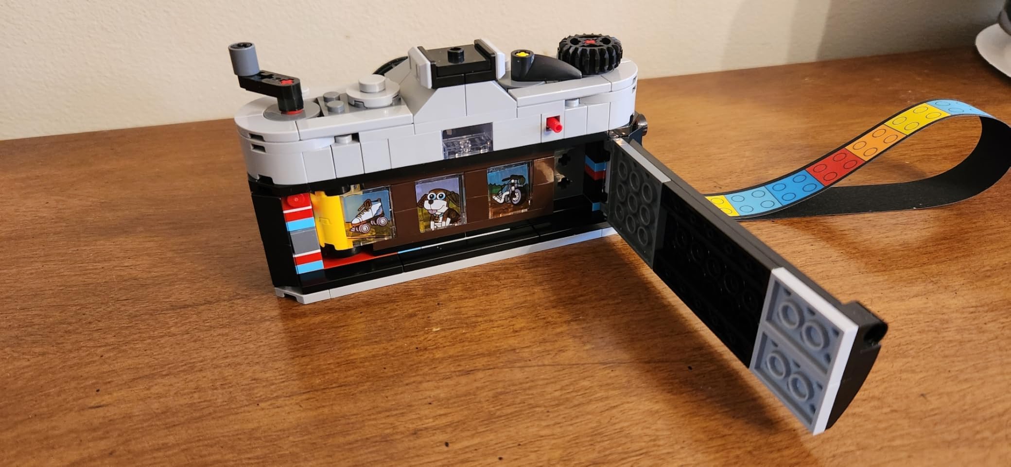 LEGO Creator 3 in 1 Retro Camera Toy, Transforms to Retro Video Camera or to TV Set, Photography Gift for Boys and Girls Ages 8 Years Old and Up Who Enjoy Creative Play, 31147 customer photo 2
