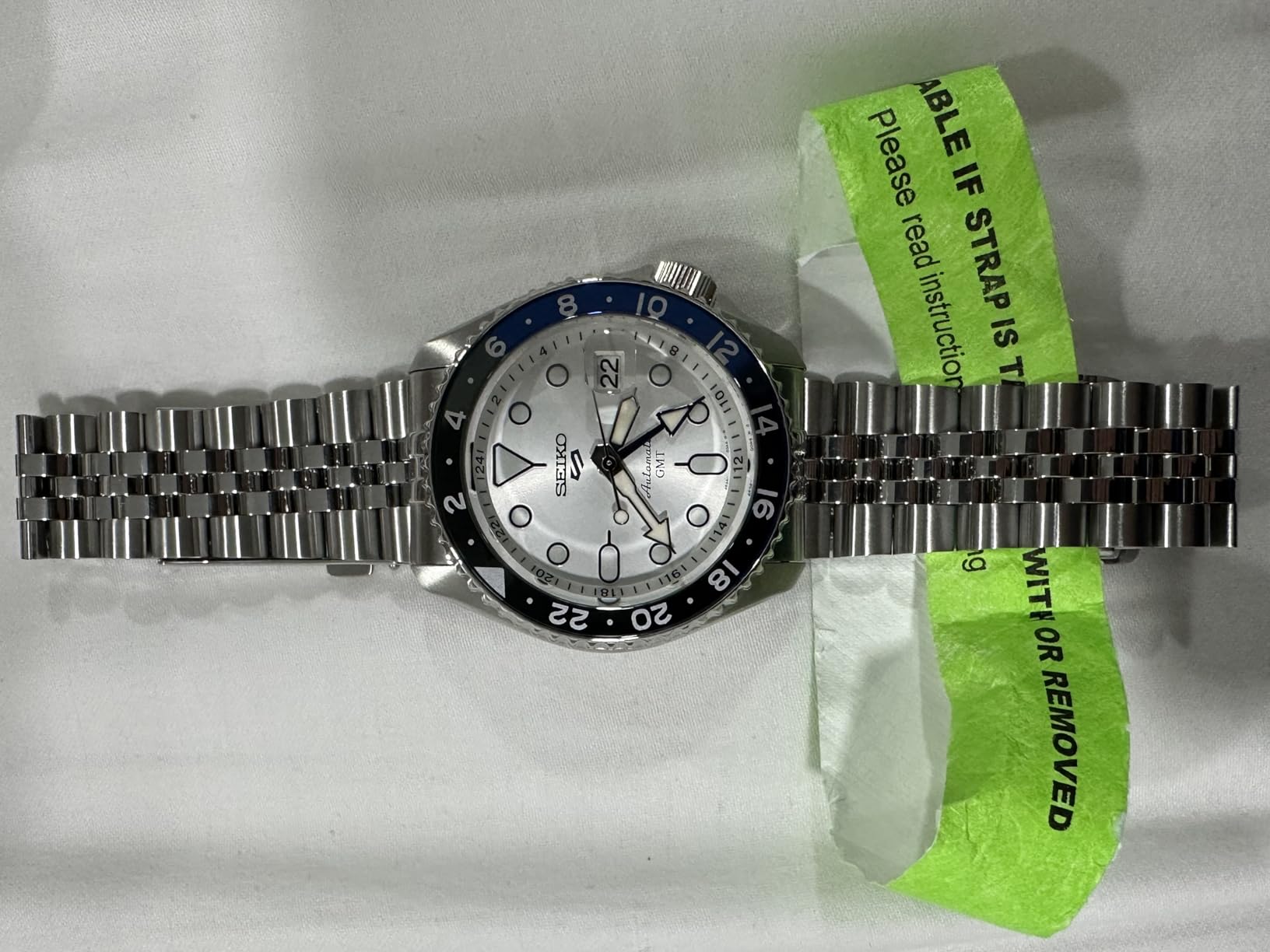 SEIKO Automatic Watch for Men - 5 Sports Collection - Men's Sport Watch, Stainless Steel, GMT Hand - Water-Resistant 100M customer photo 1