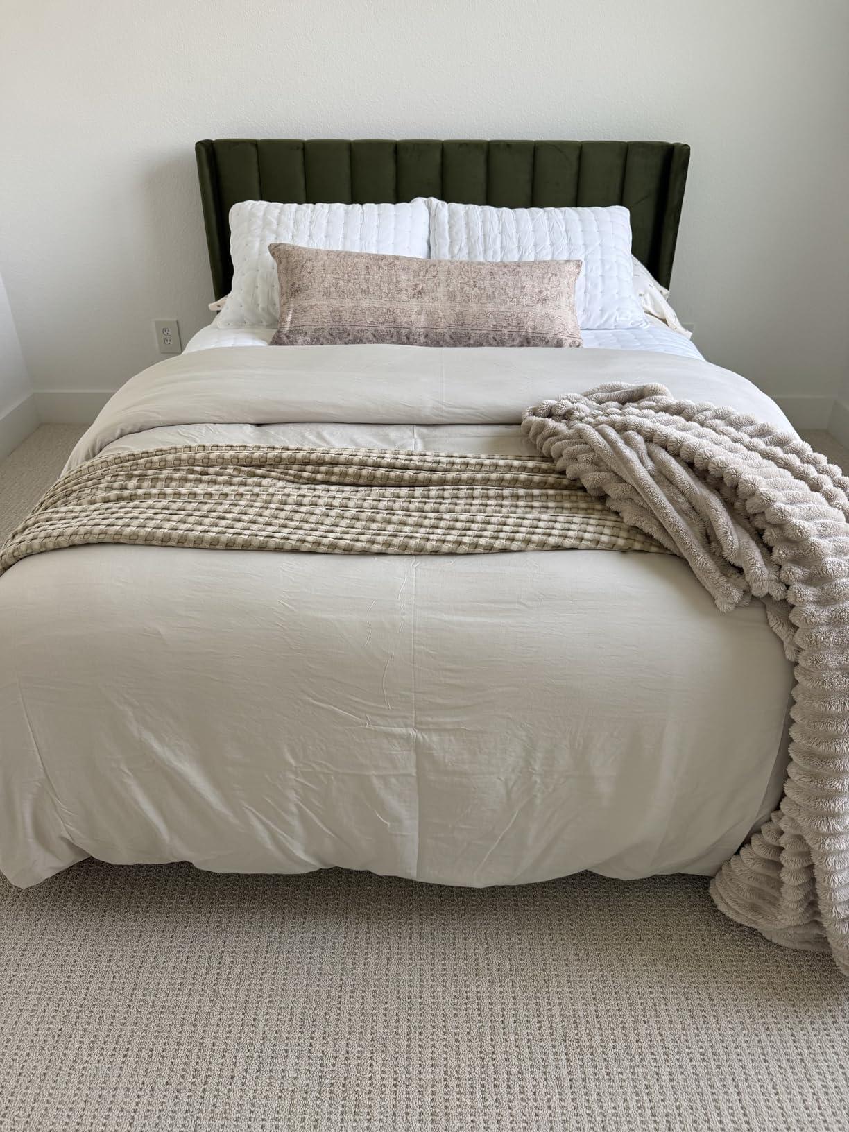 YUHUASHI King Bed Frame,Platform Bed with Upholstered Headboard,Grass Green customer photo 1