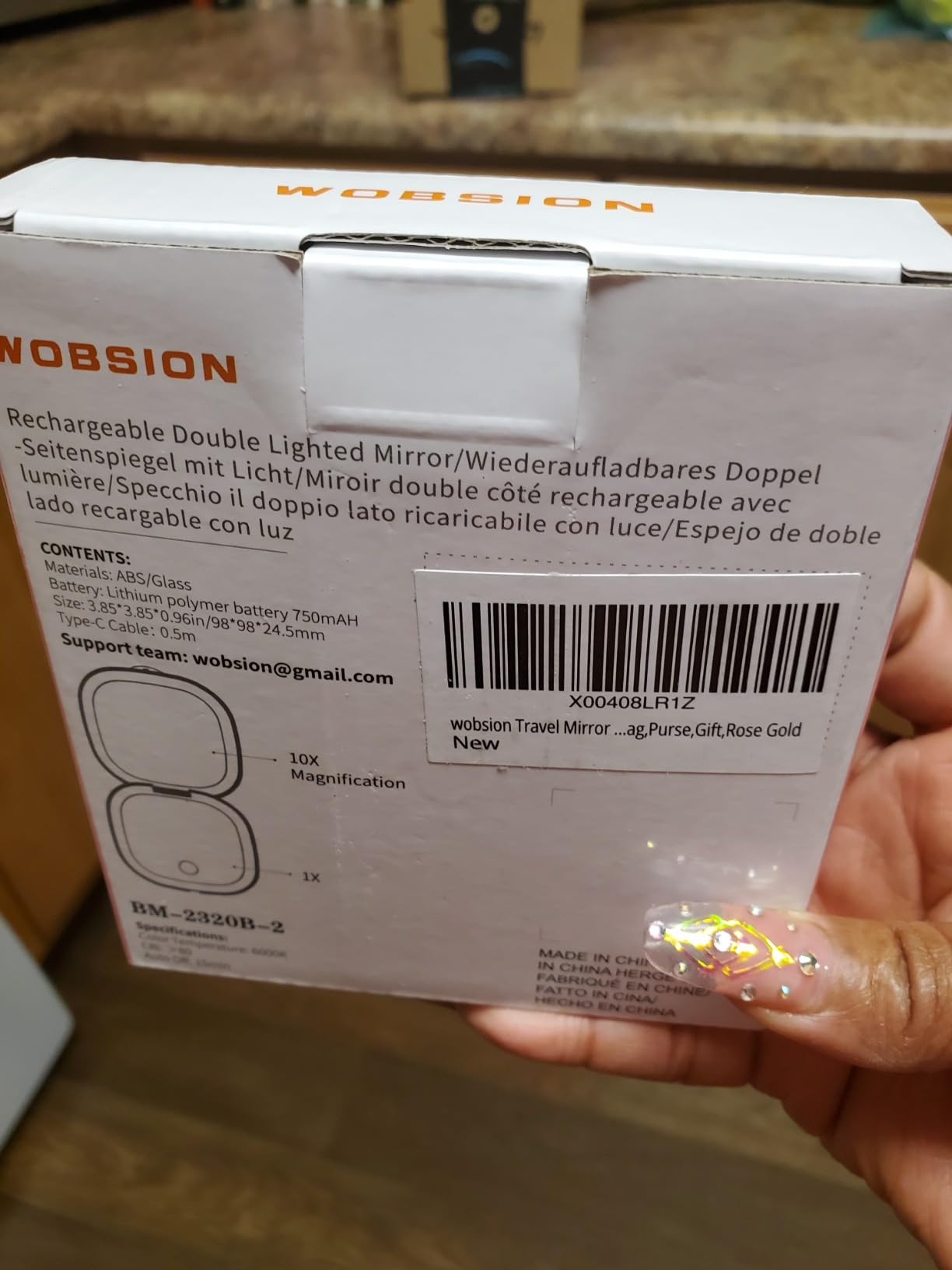 WOBSION 1x/10x Rechargeable Lighted Travel Makeup Mirror customer photo 2