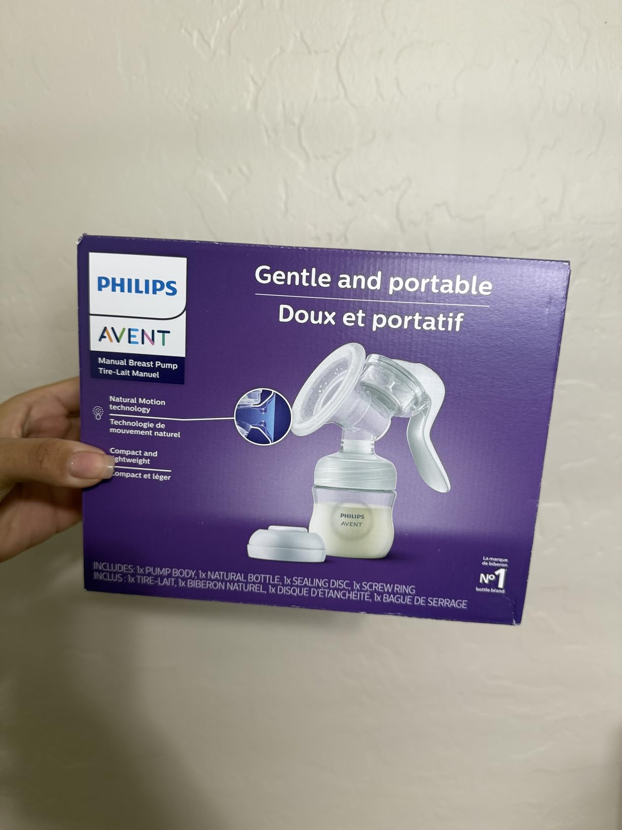 Philips Avent Manual Portable Breast Pump with Natural Motion Technology customer photo 1