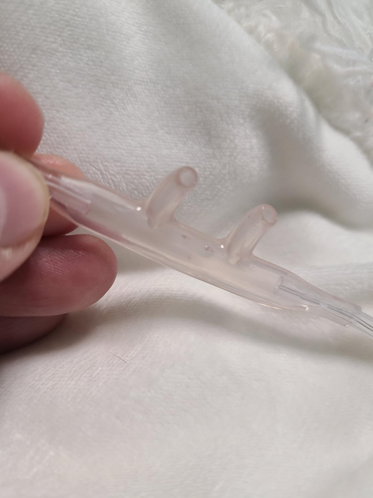 ResOne 4Ft Soft Adult Oxygen Nasal Cannula 5-Pack - Curved Prongs, Crush-Resistant Tubing - Nasal Tubes, Oxygen Concentrator Supplies - Soft Curved Nose Piece, Standard Size, Standard Flow 6 LPM customer photo 2